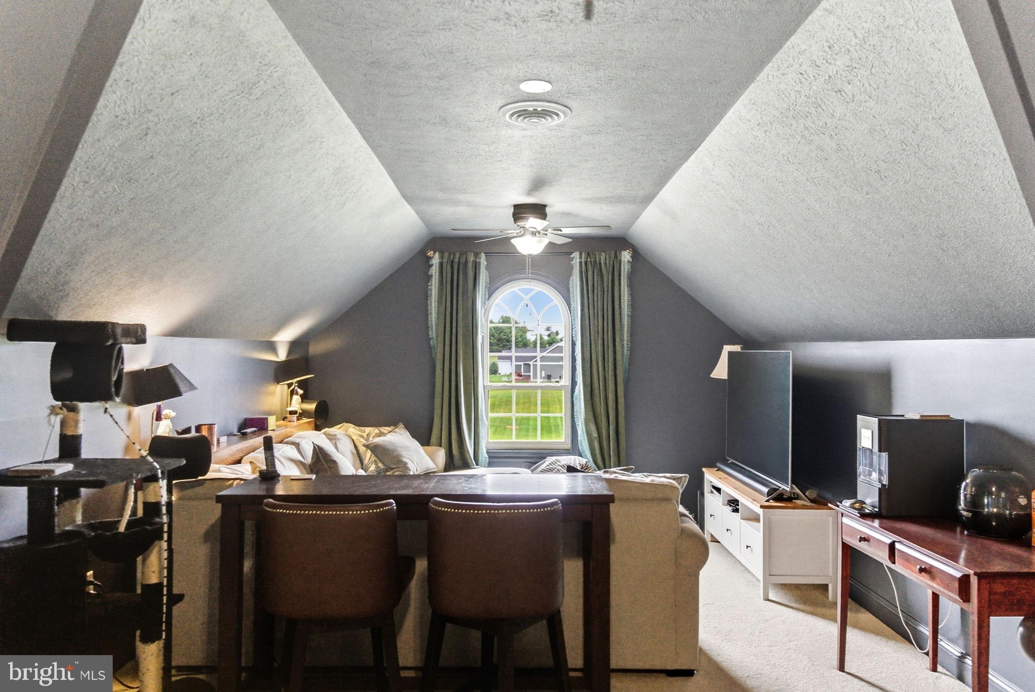 BROOKSIDE - Residential