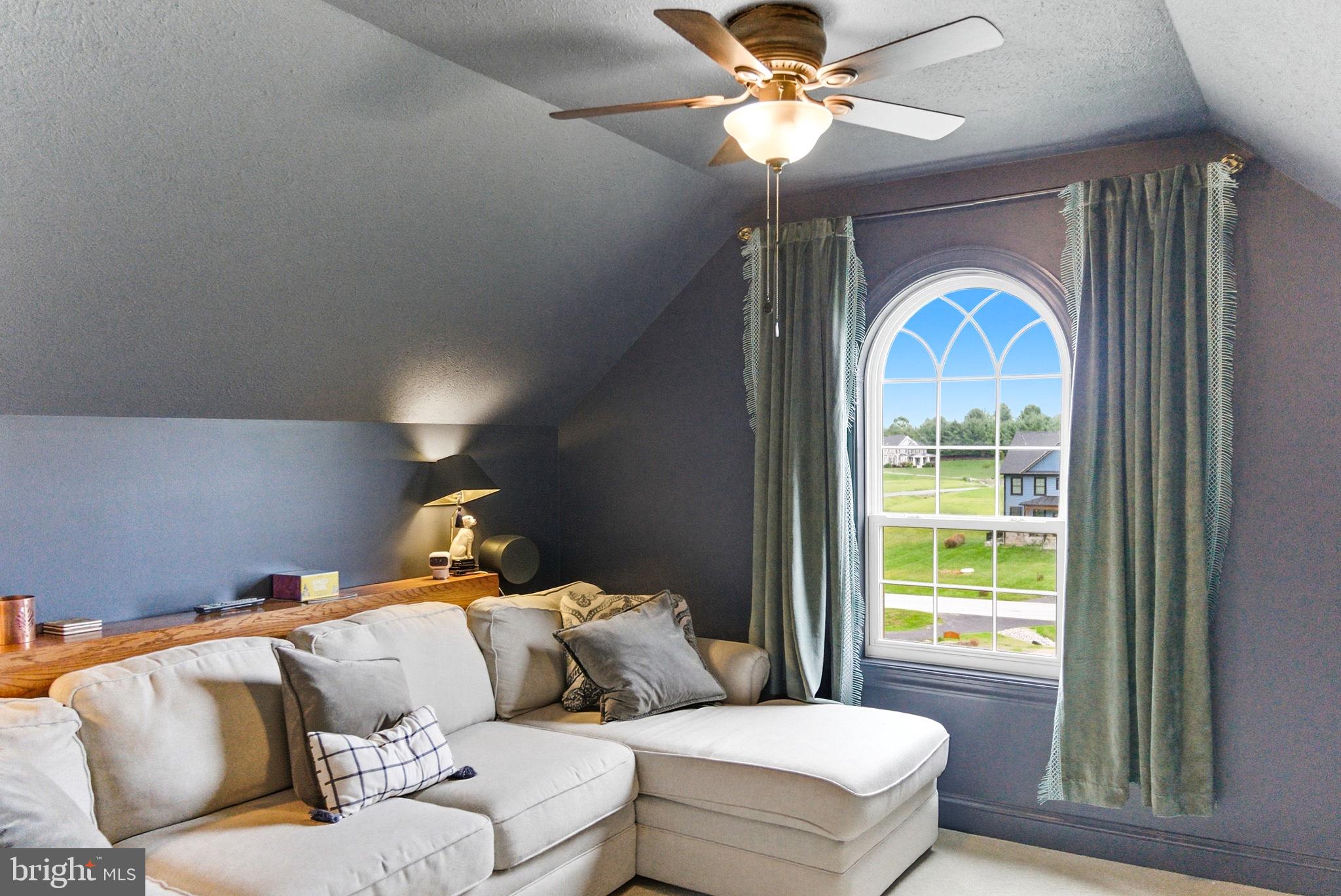 BROOKSIDE - Residential