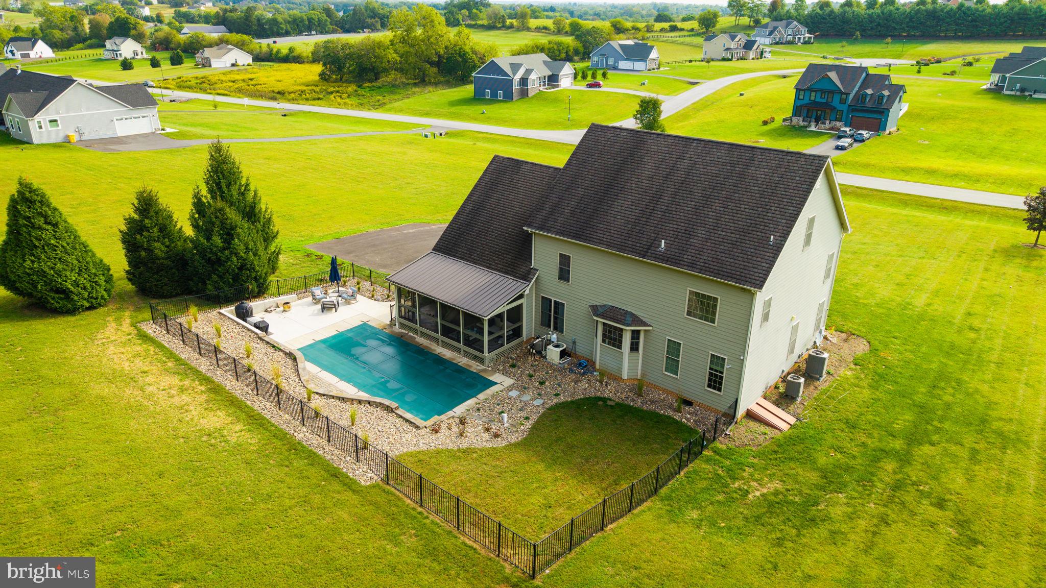 BROOKSIDE - Residential