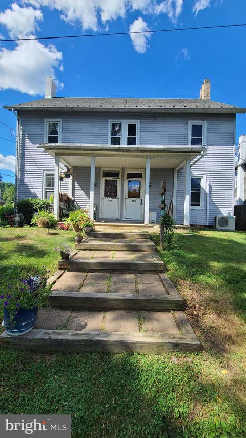 Townhouse For Rent - 3213 Walnut Street<br/> Bucks County, SPRINGTOWN, PA 18081
