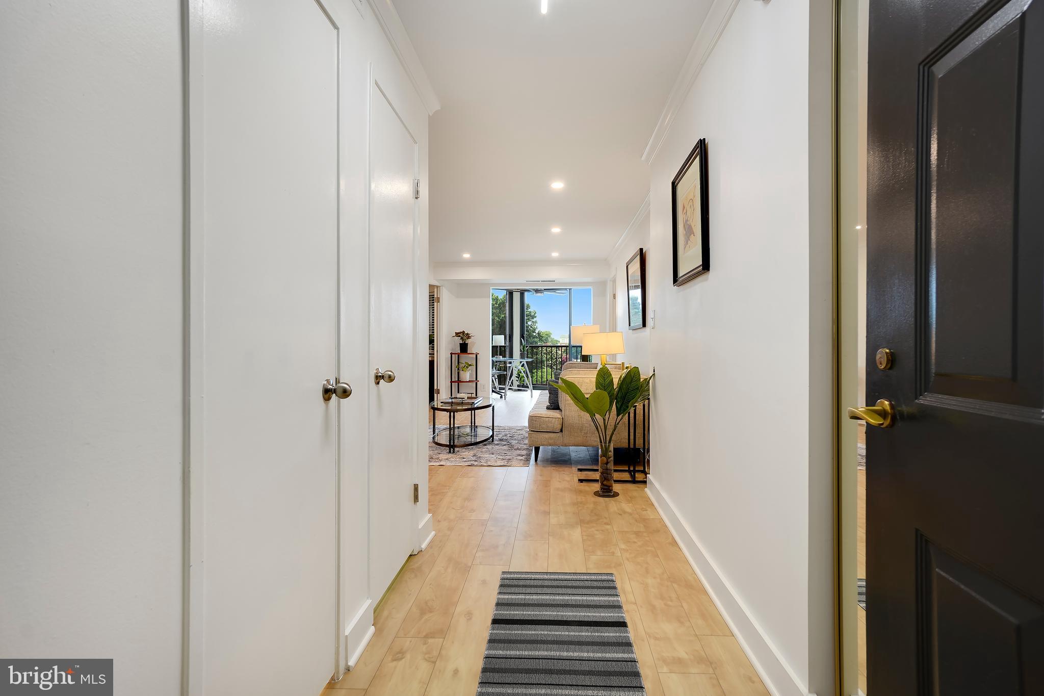 5901 MOUNT EAGLE DRIVE 511