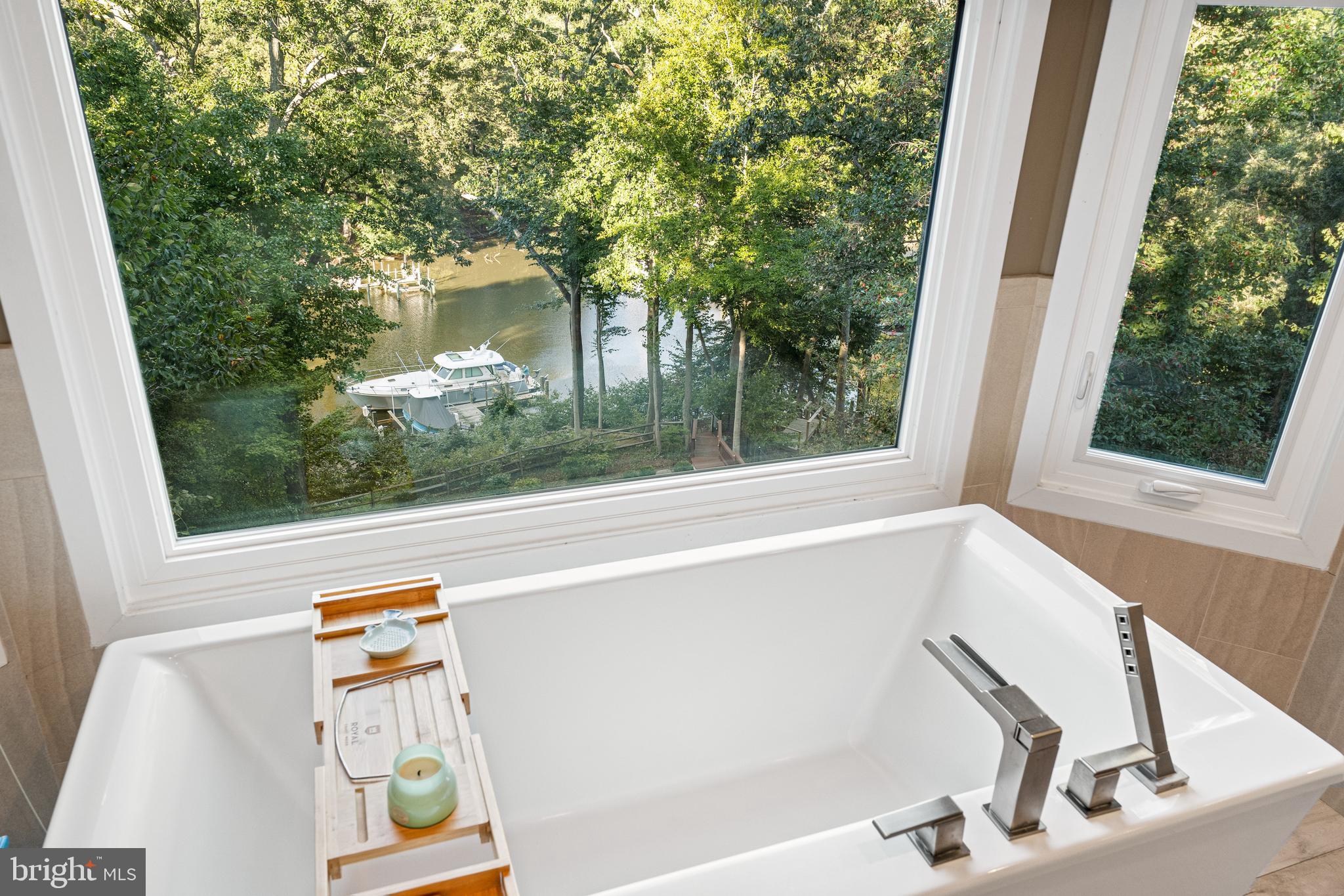 WINCHESTER ON THE SEVERN - Residential