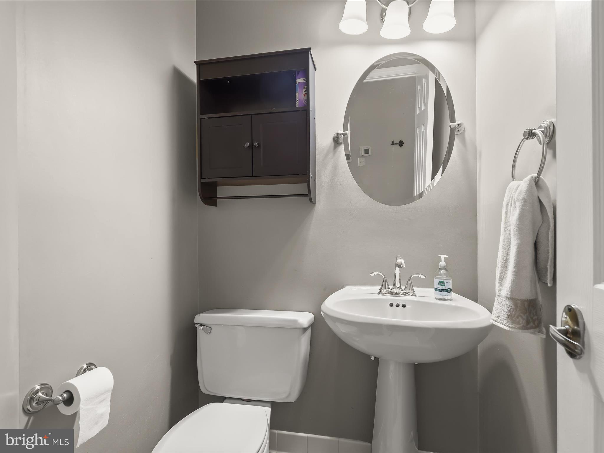 SUMMIT CHASE - Residential