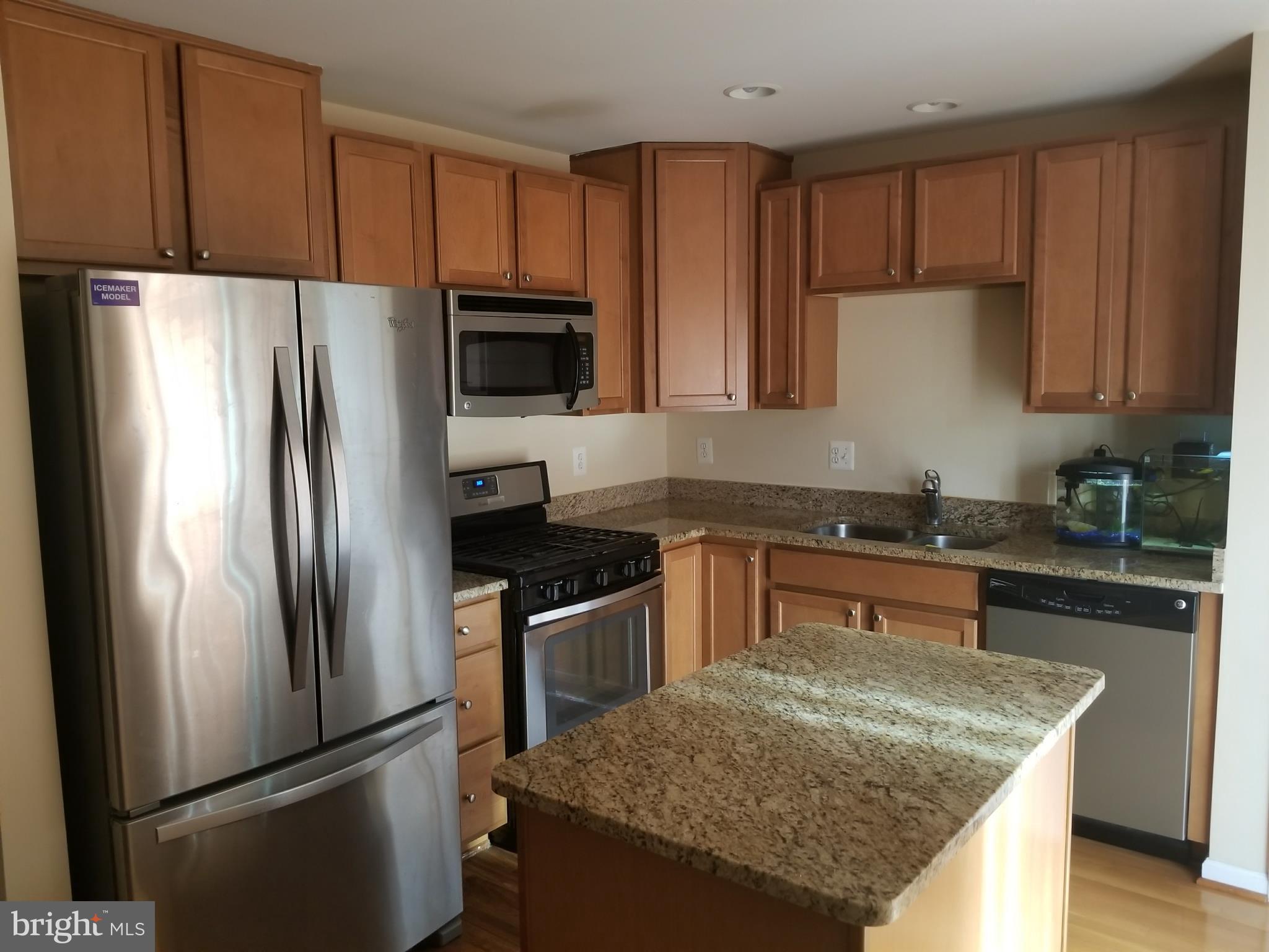 RIVER OAKS - Residential