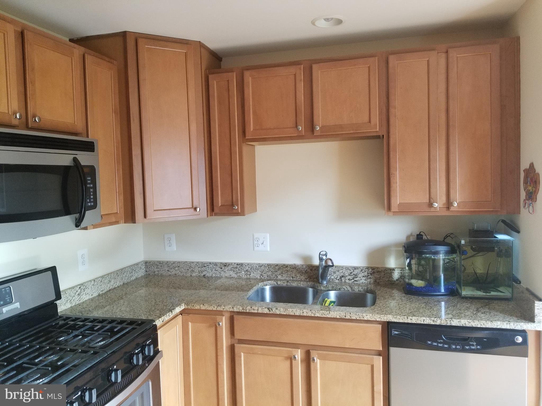 RIVER OAKS - Residential