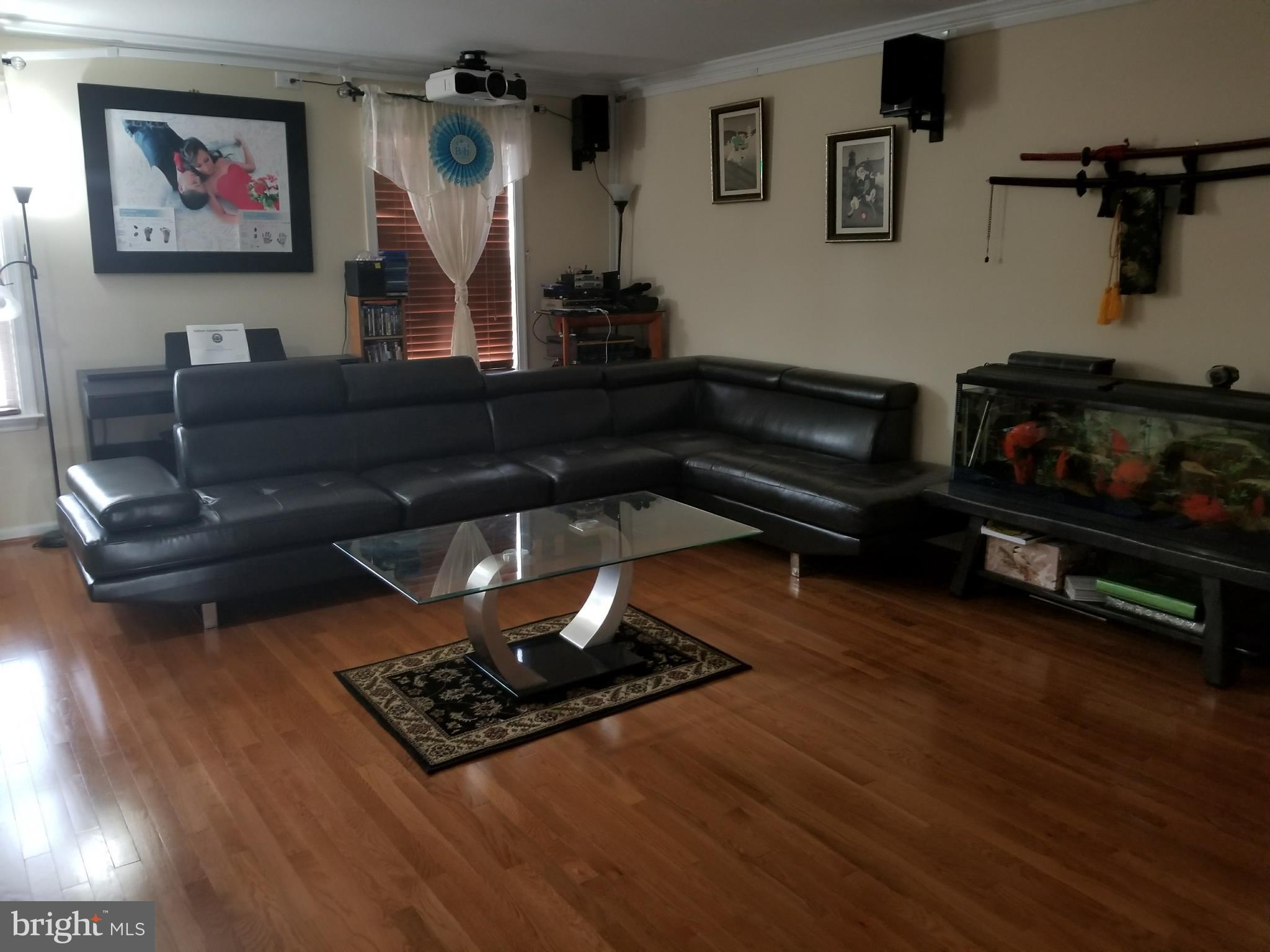 RIVER OAKS - Residential