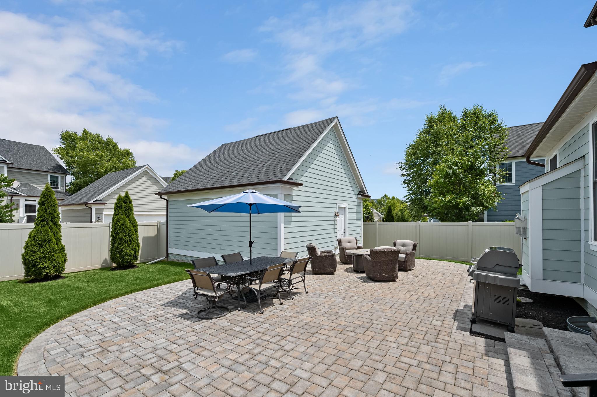 MAPLE LAWN - Residential