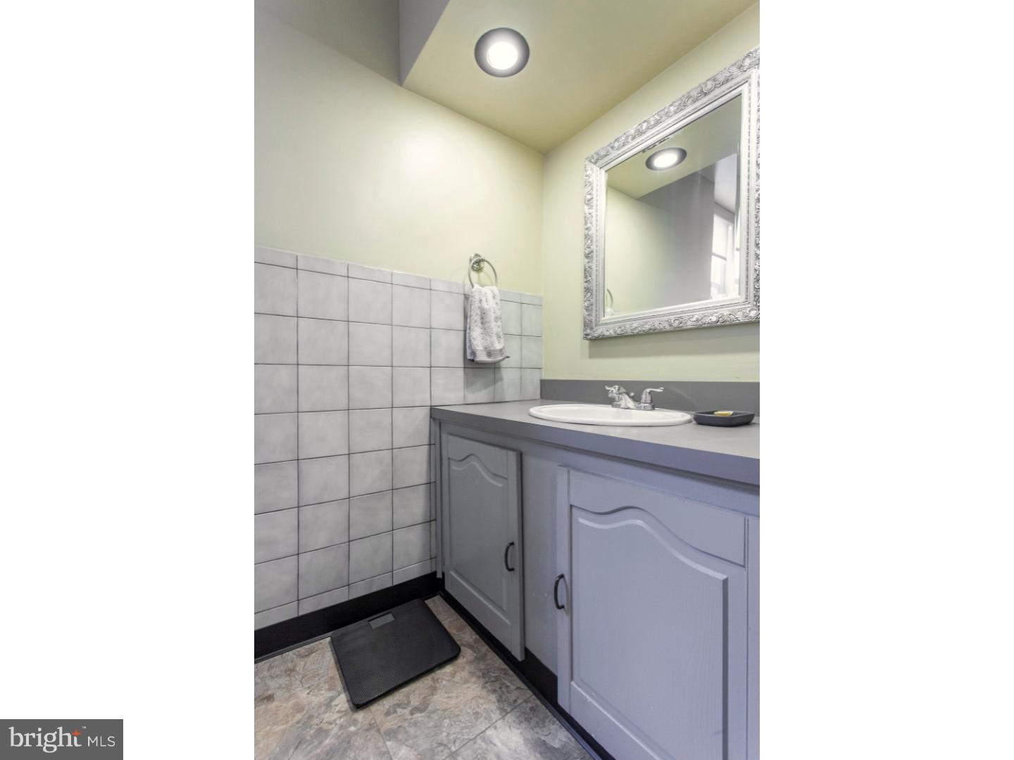 PHILADELPHIA (SOUTH) - Residential