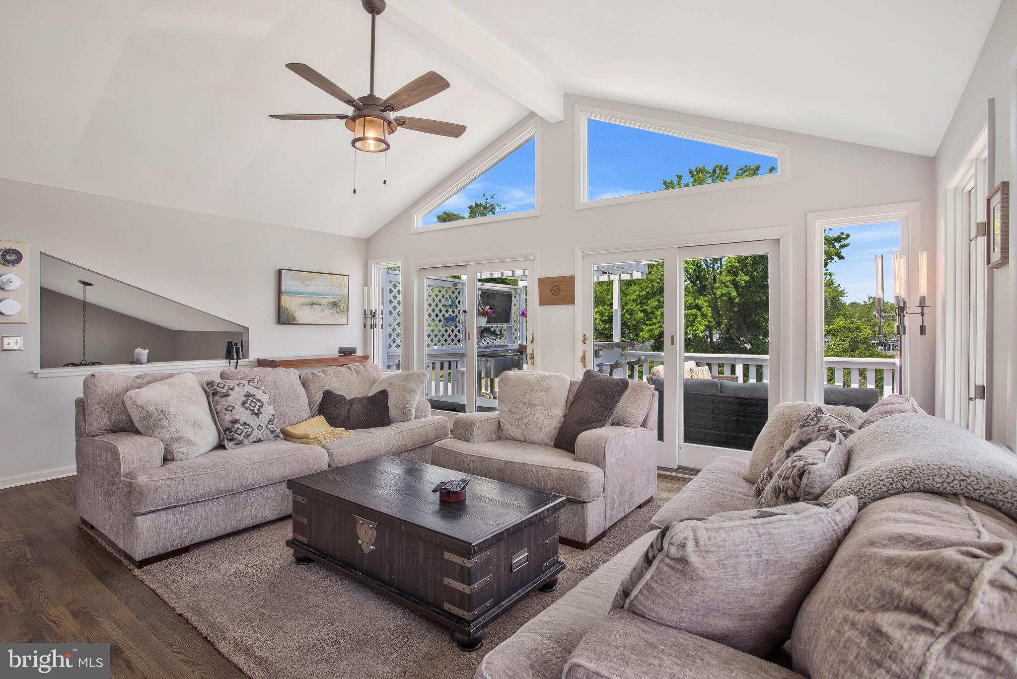 ARUNDEL ON THE BAY - Residential