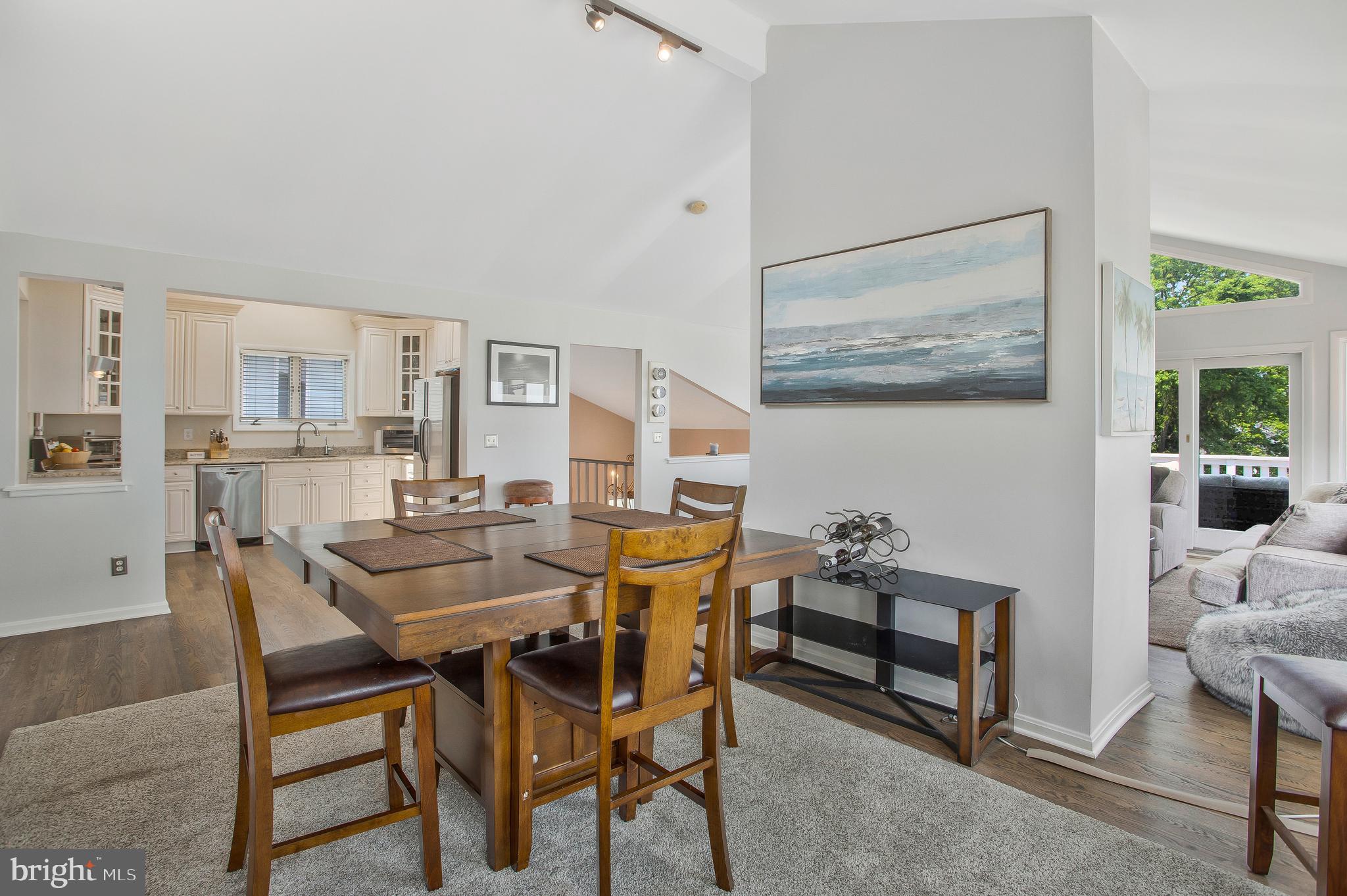 ARUNDEL ON THE BAY - Residential