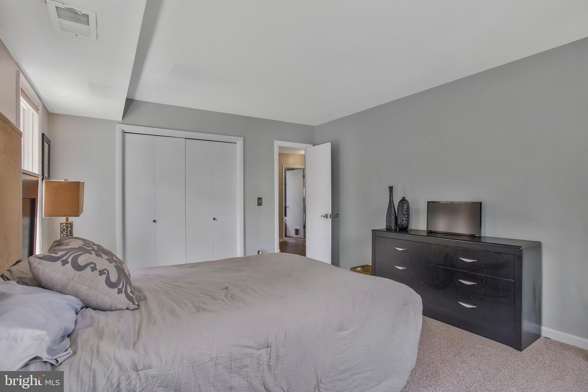 ARUNDEL ON THE BAY - Residential