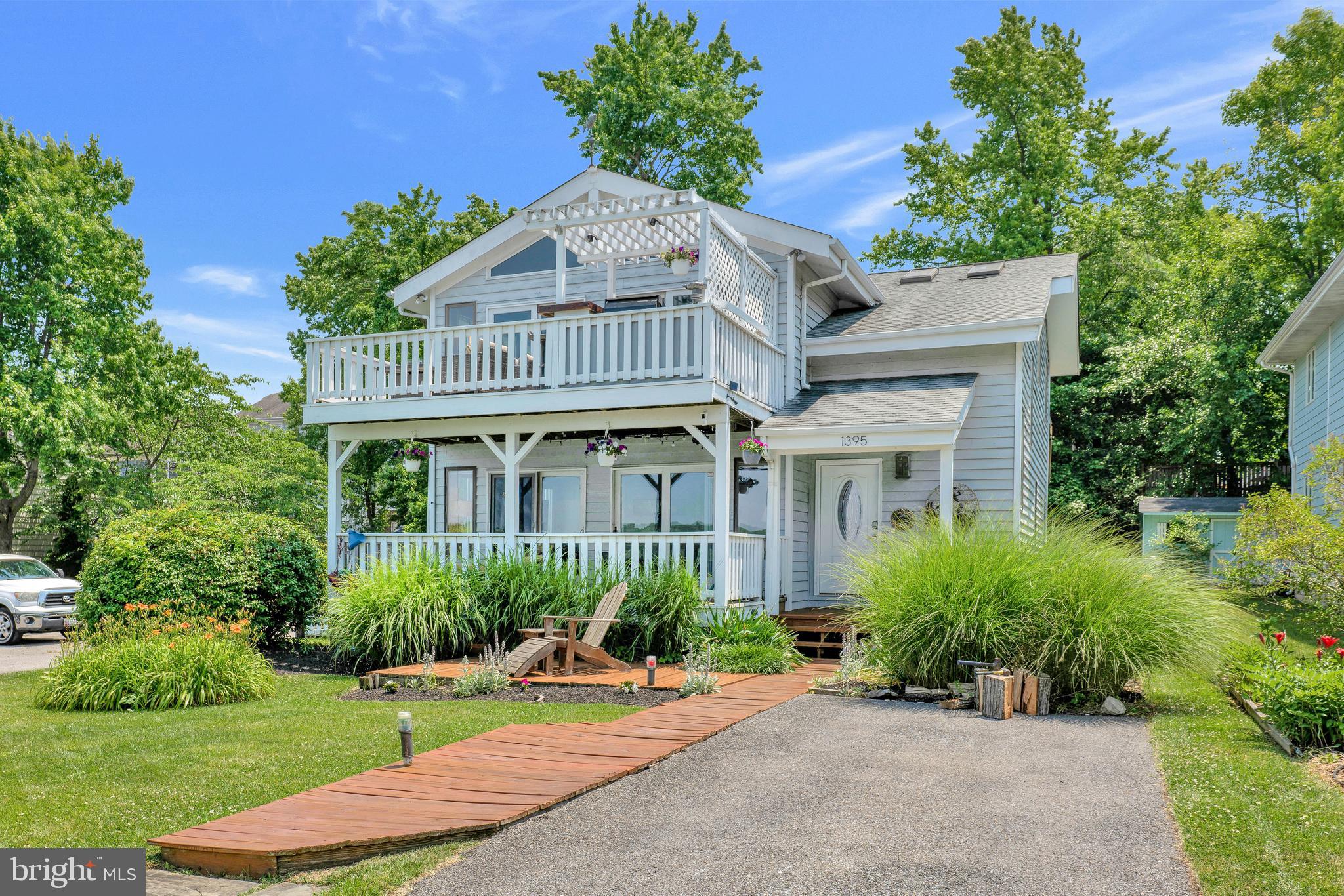 ARUNDEL ON THE BAY - Residential