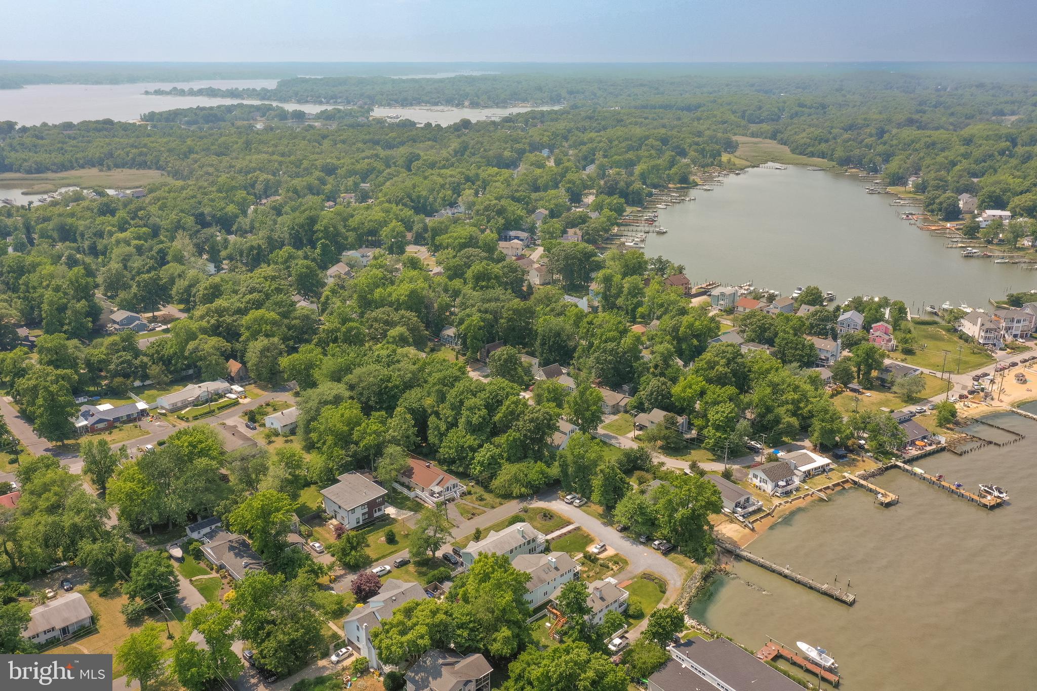 ARUNDEL ON THE BAY - Residential