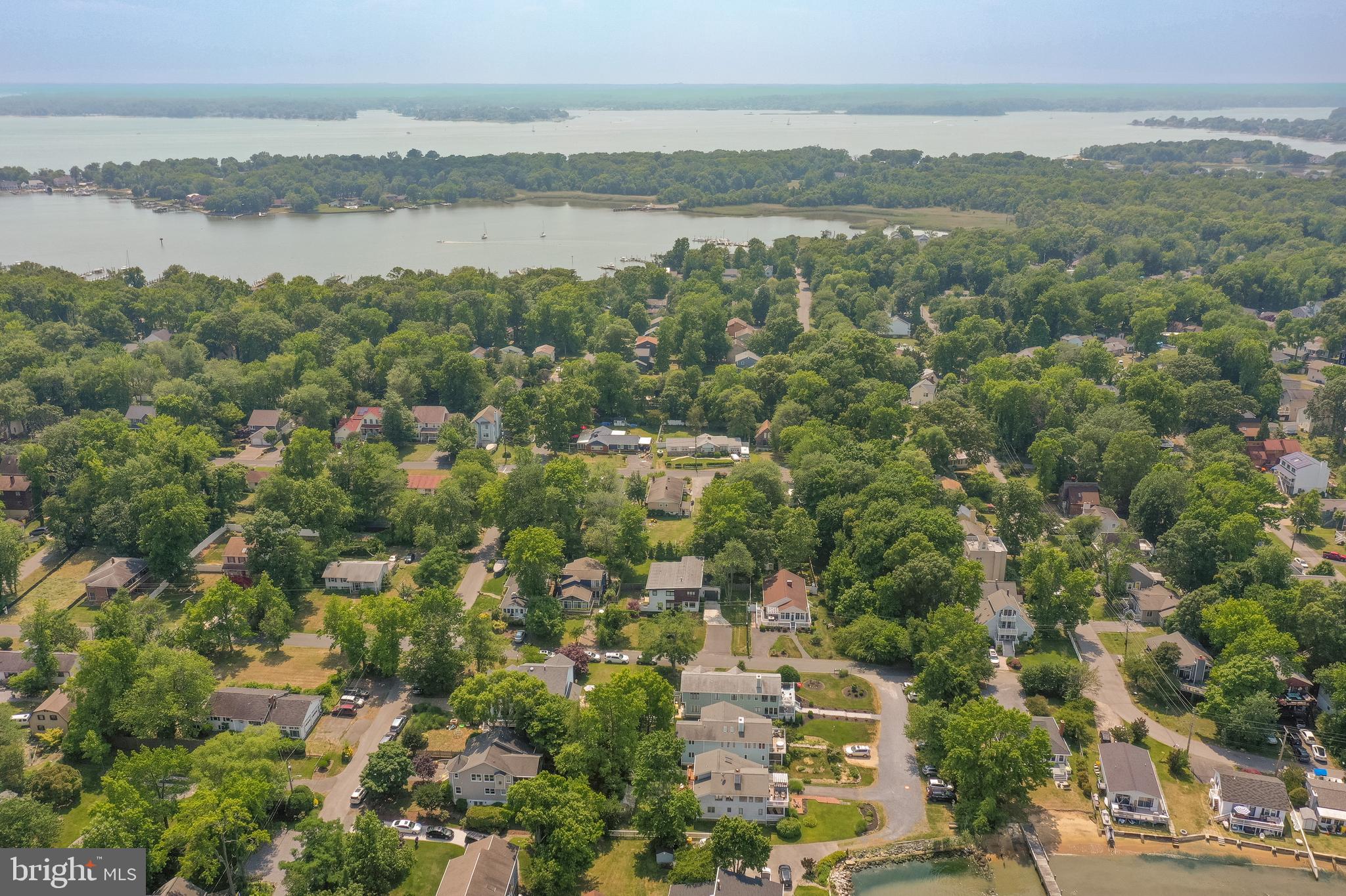 ARUNDEL ON THE BAY - Residential
