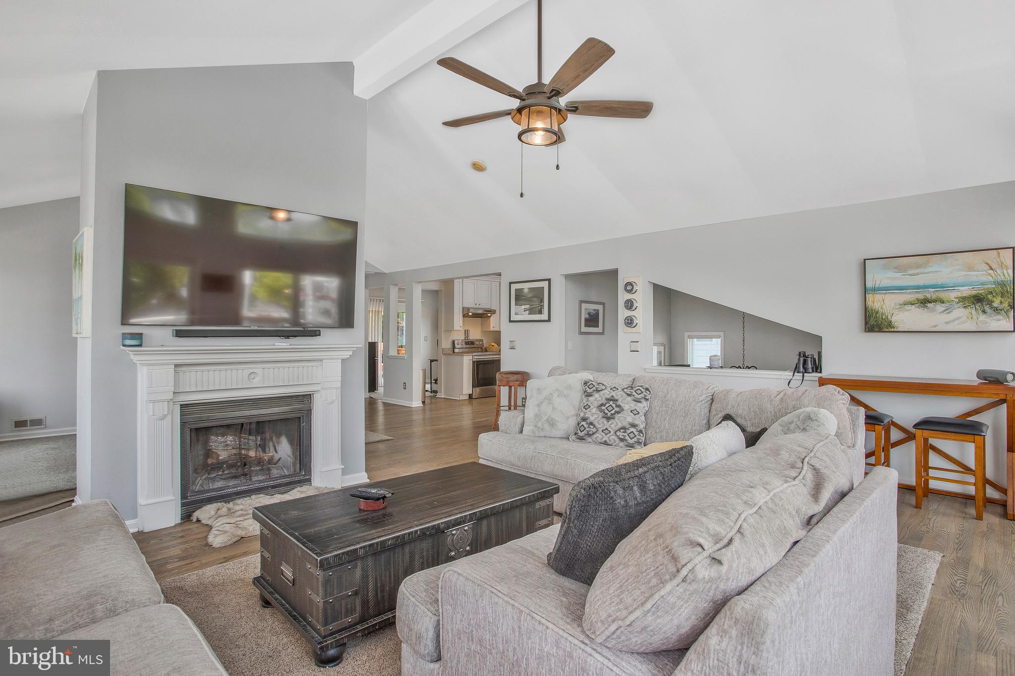 ARUNDEL ON THE BAY - Residential