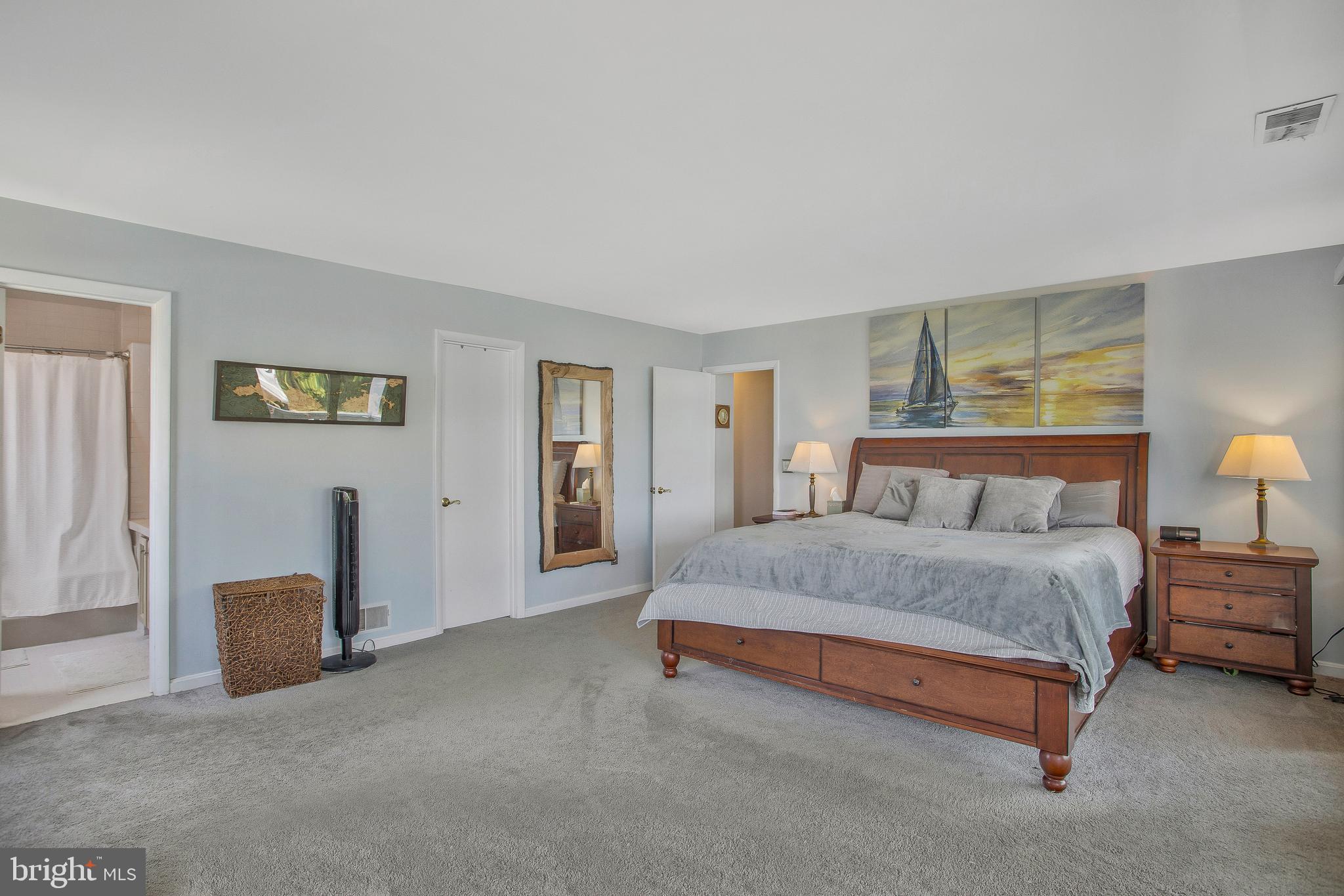 ARUNDEL ON THE BAY - Residential