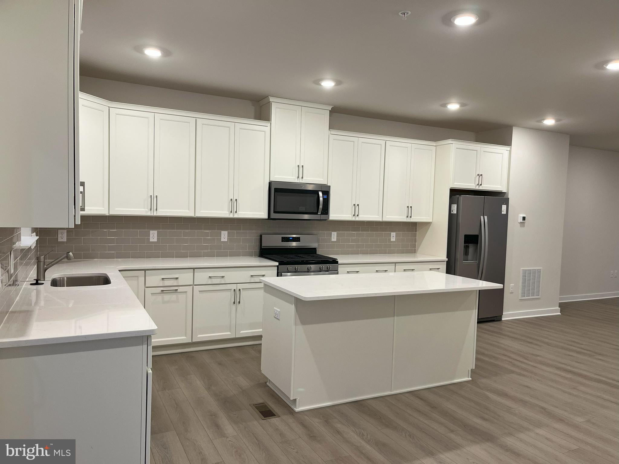 PHOENIXVILLE HEIGHTS - Residential Lease