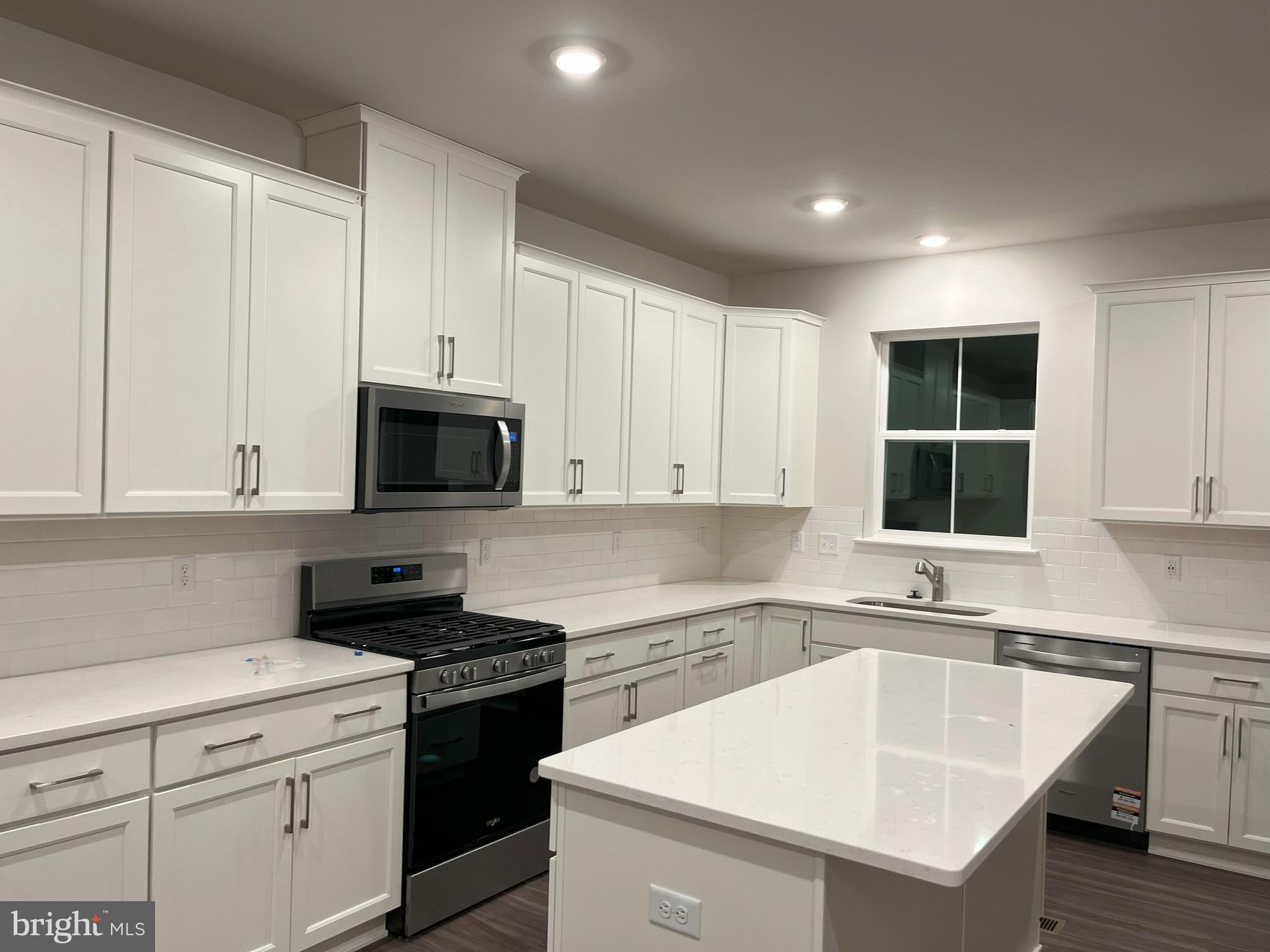 PHOENIXVILLE HEIGHTS - Residential Lease