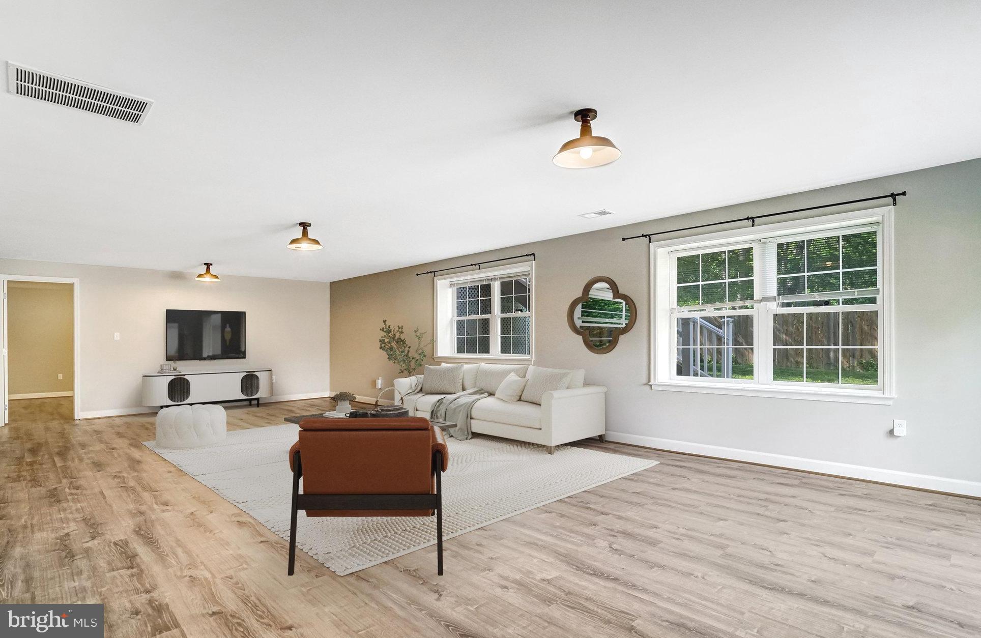 BURGUNDY FARM - Residential