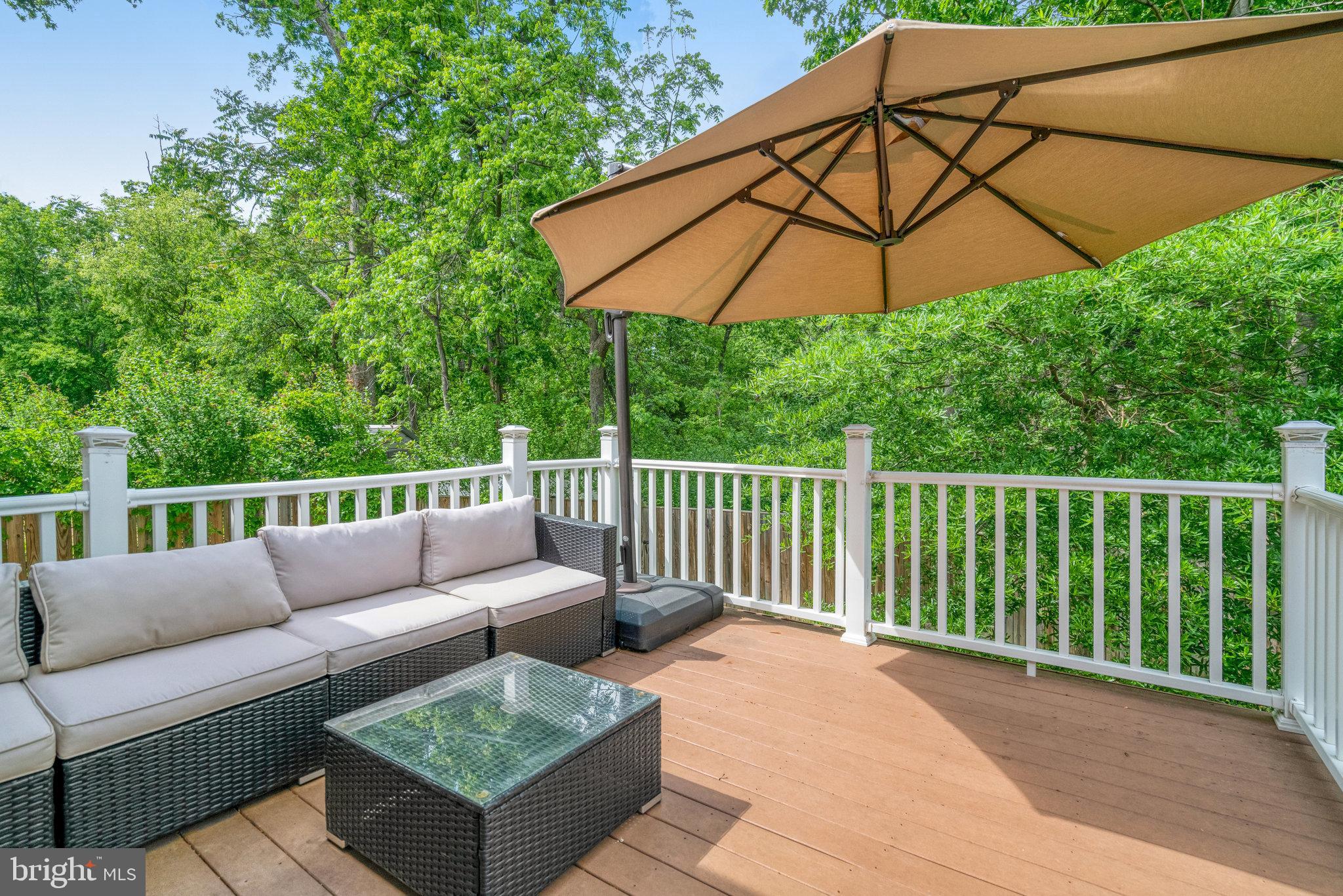 BURGUNDY FARM - Residential