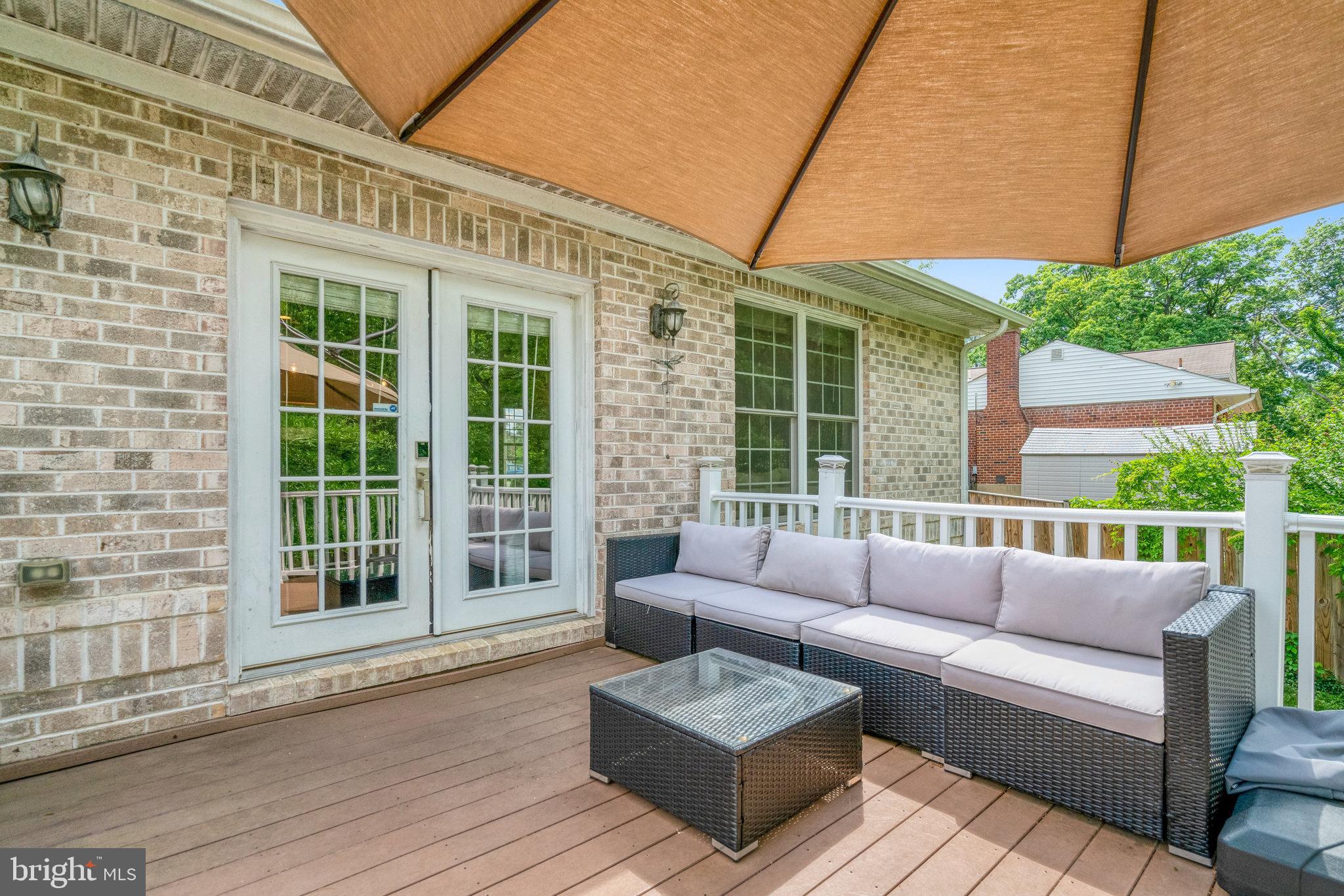 BURGUNDY FARM - Residential