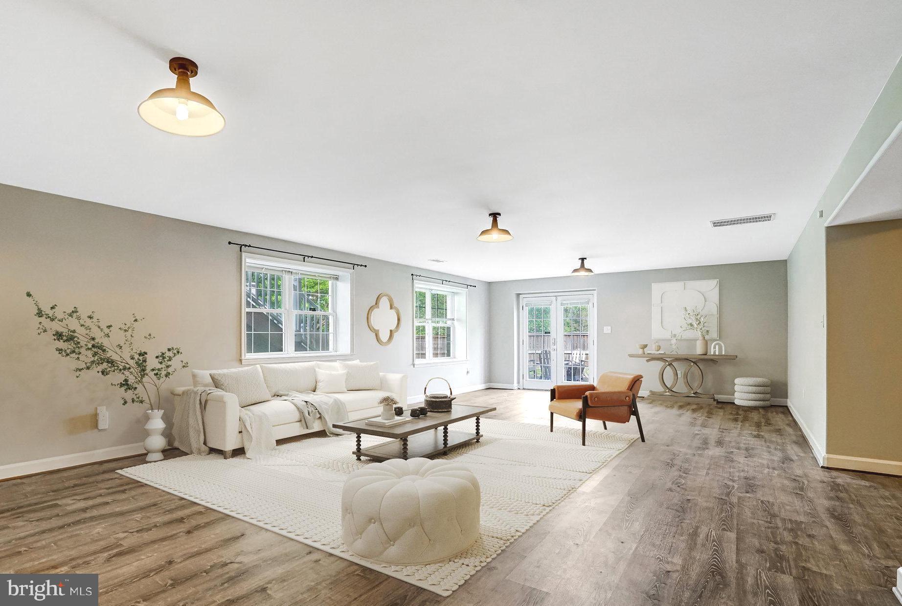 BURGUNDY FARM - Residential