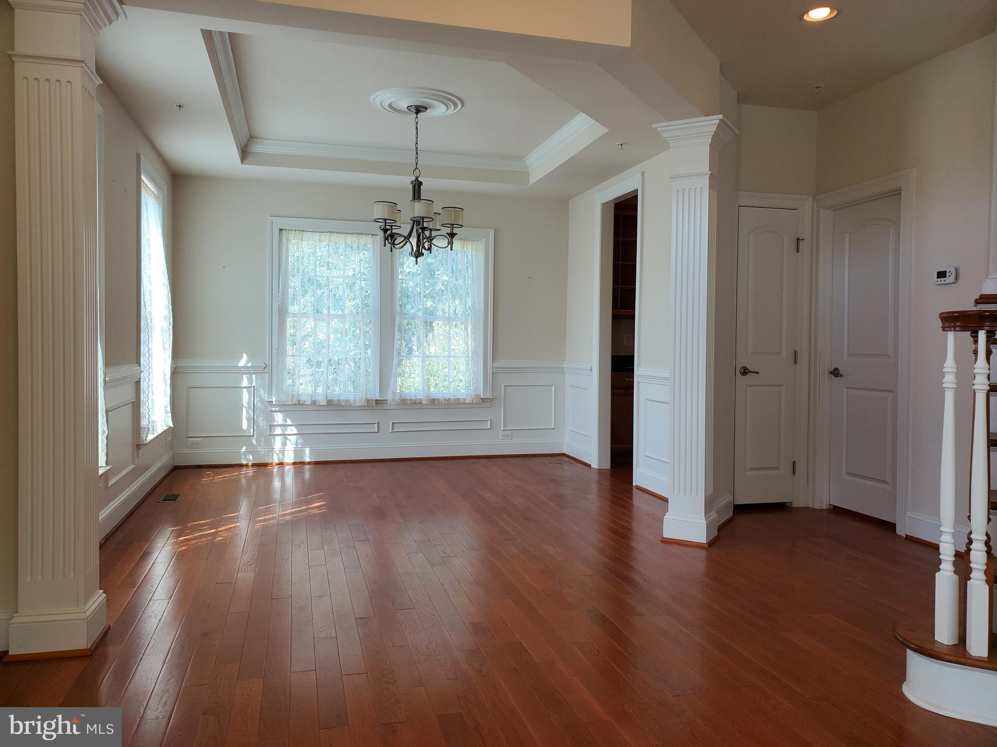 411 GREENEBAUM LANE