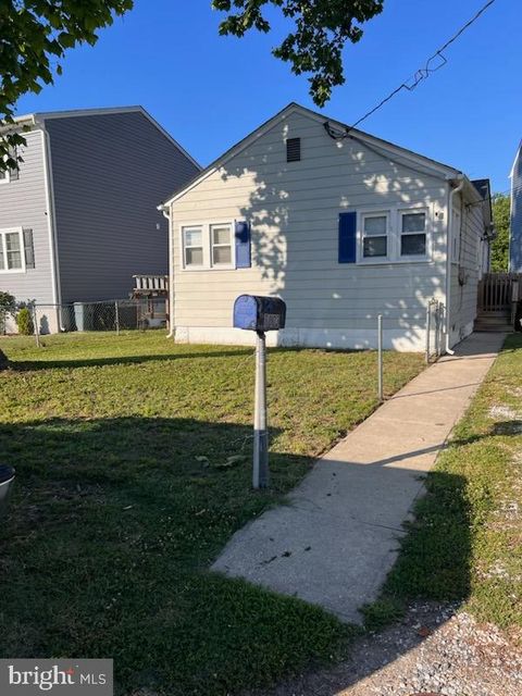 Homes For Sale - 7903 End<br/> BALTIMORE, MD 21226