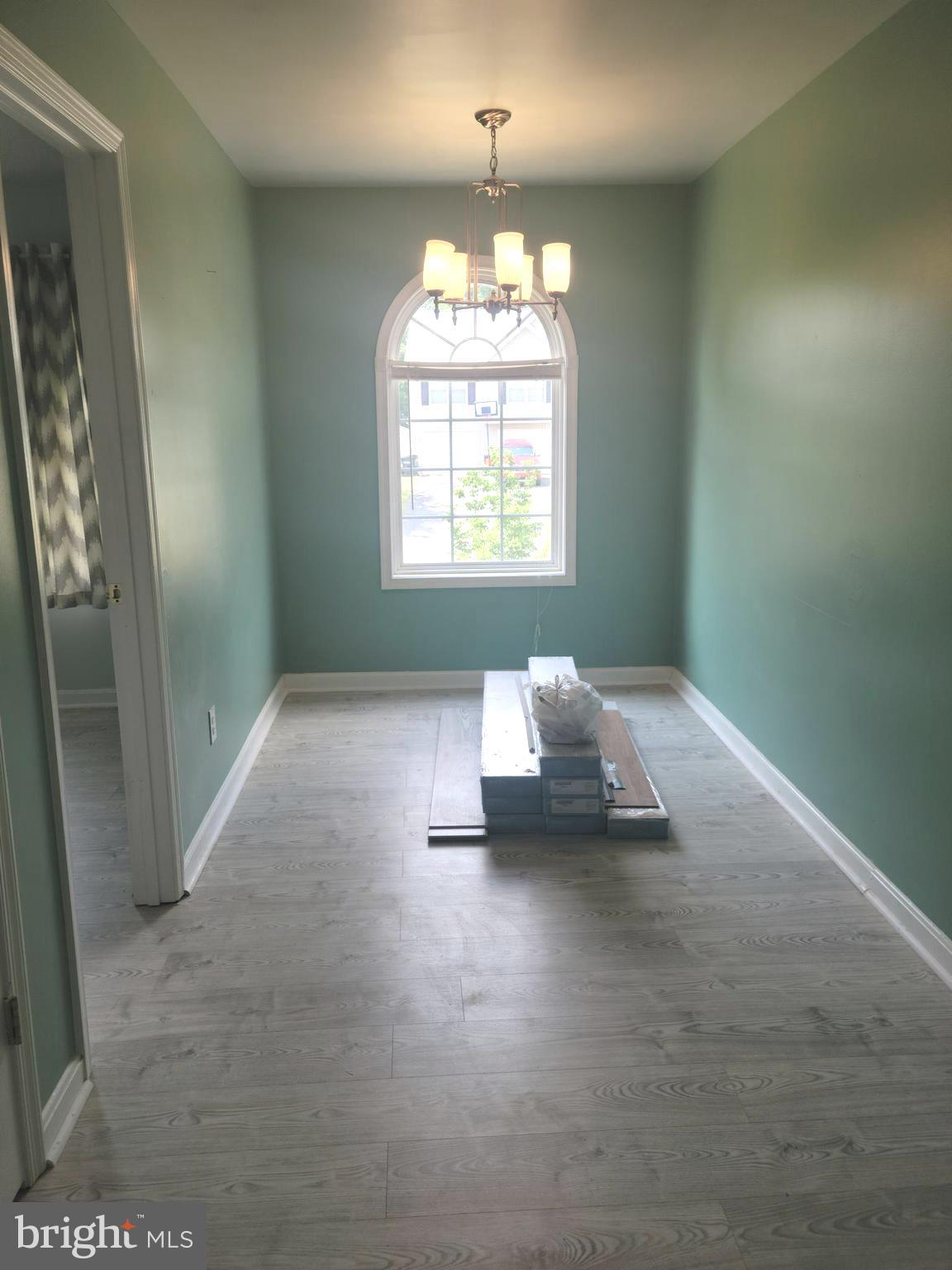 MILLS FARM - Residential