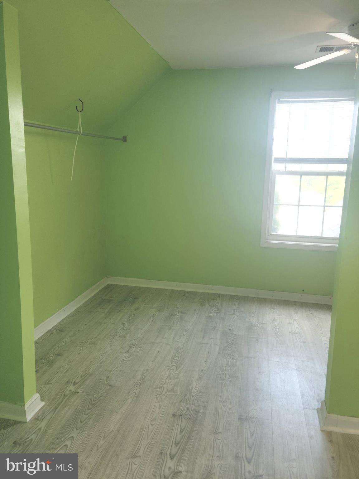 MILLS FARM - Residential