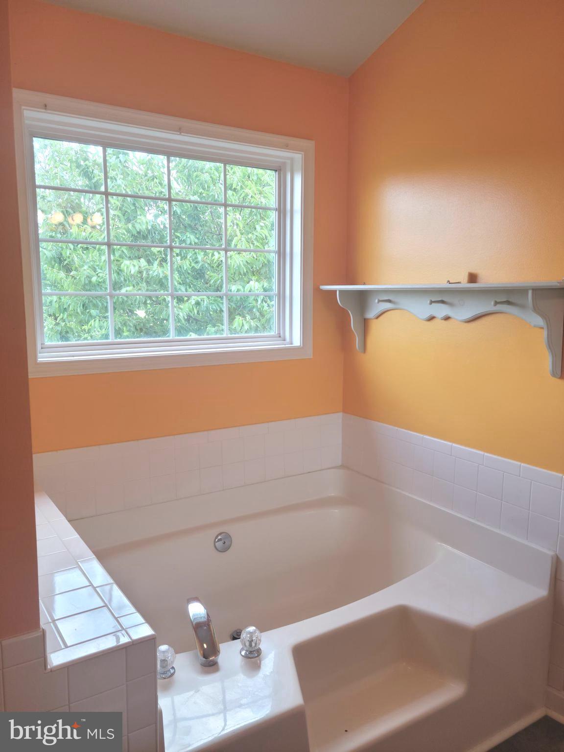 MILLS FARM - Residential