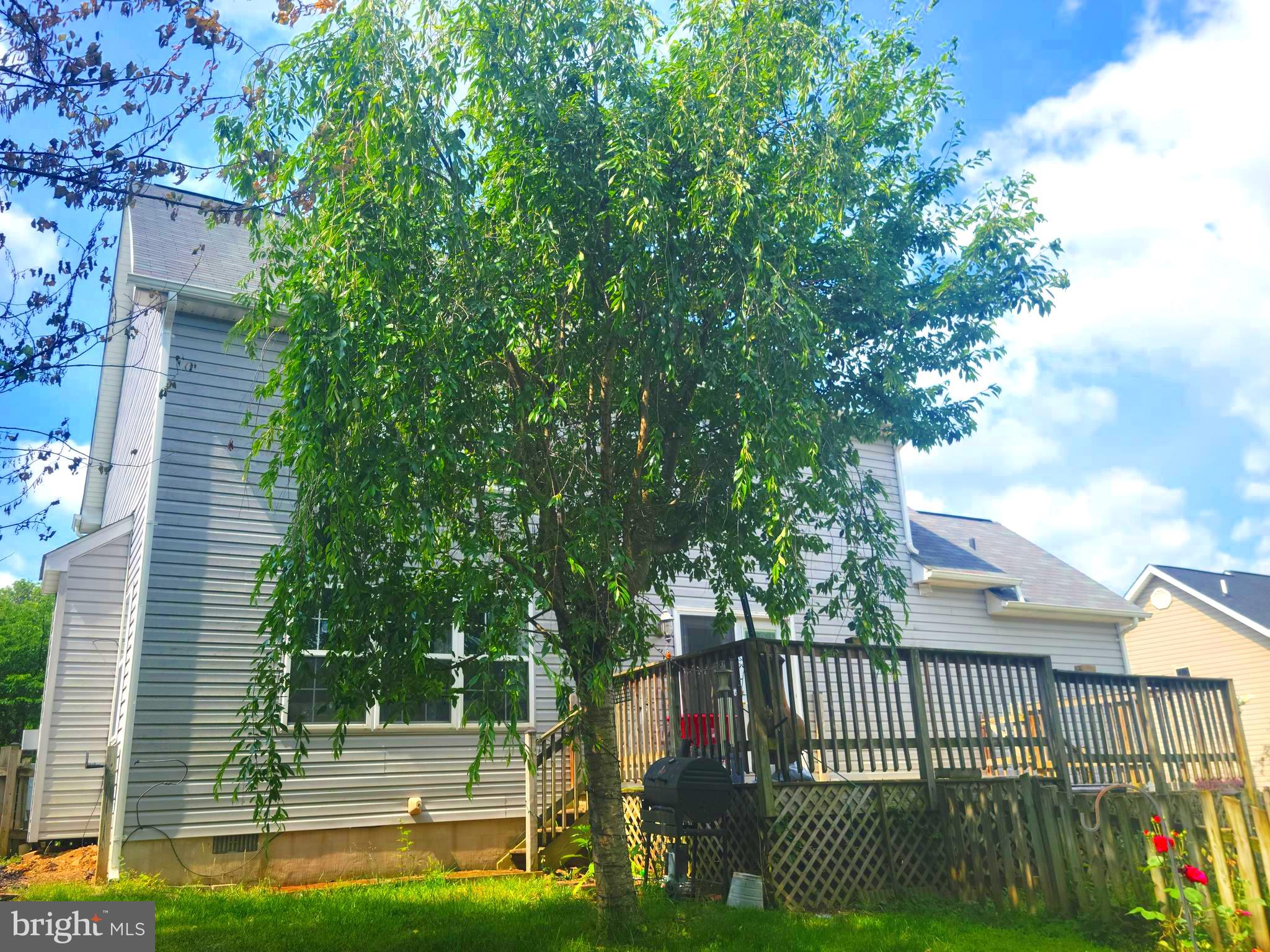 MILLS FARM - Residential