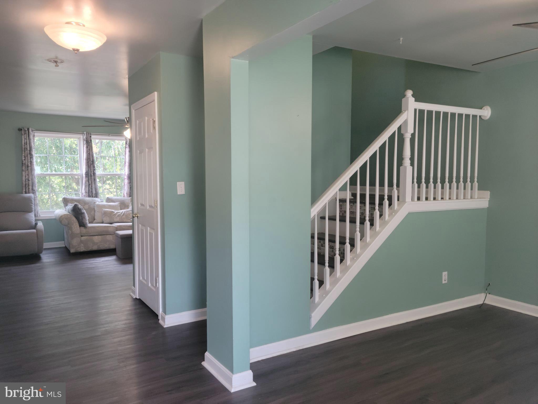 MILLS FARM - Residential