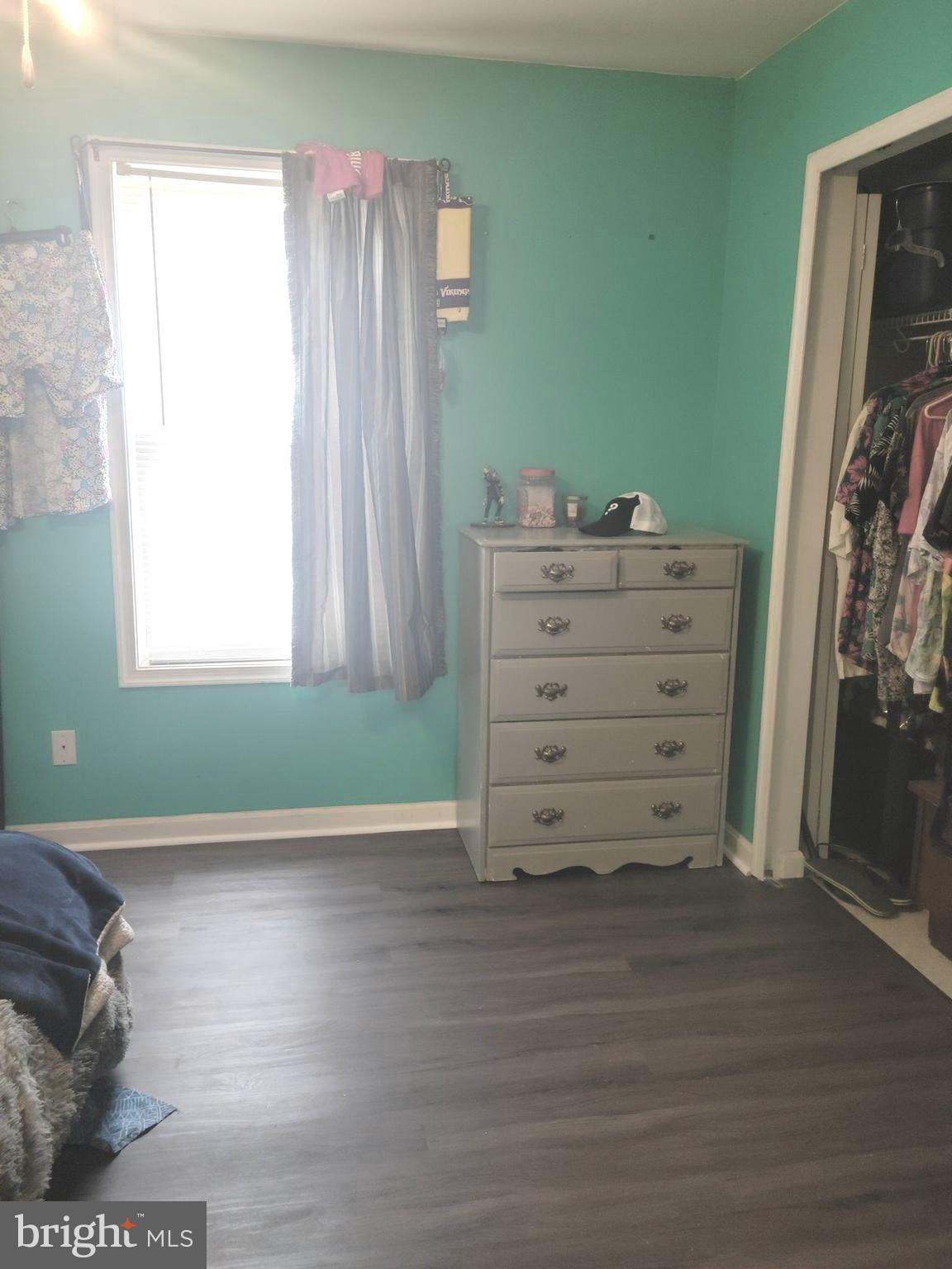 MILLS FARM - Residential