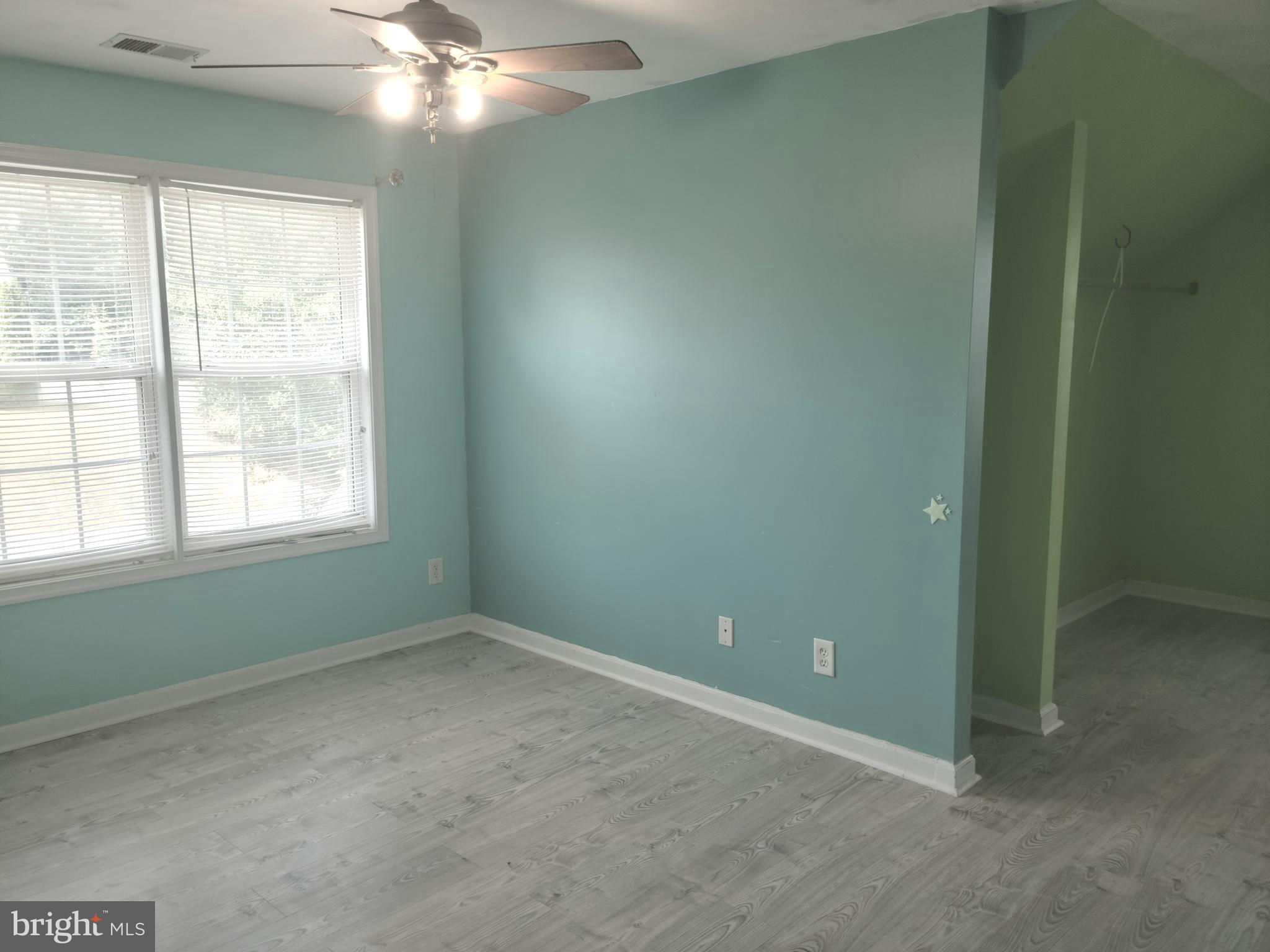 MILLS FARM - Residential