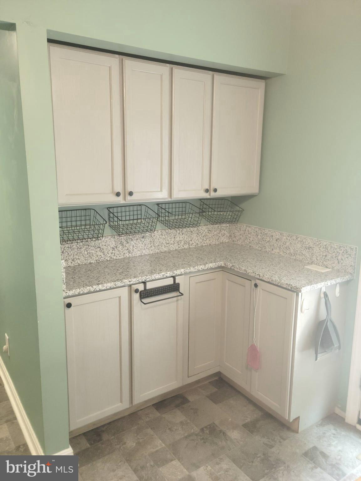 MILLS FARM - Residential