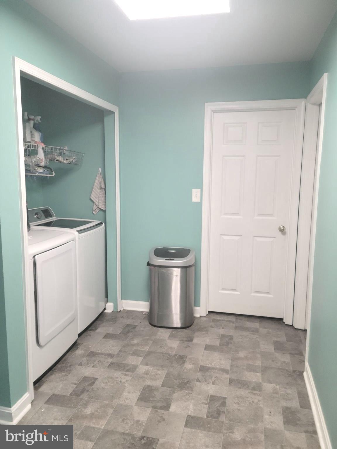 MILLS FARM - Residential