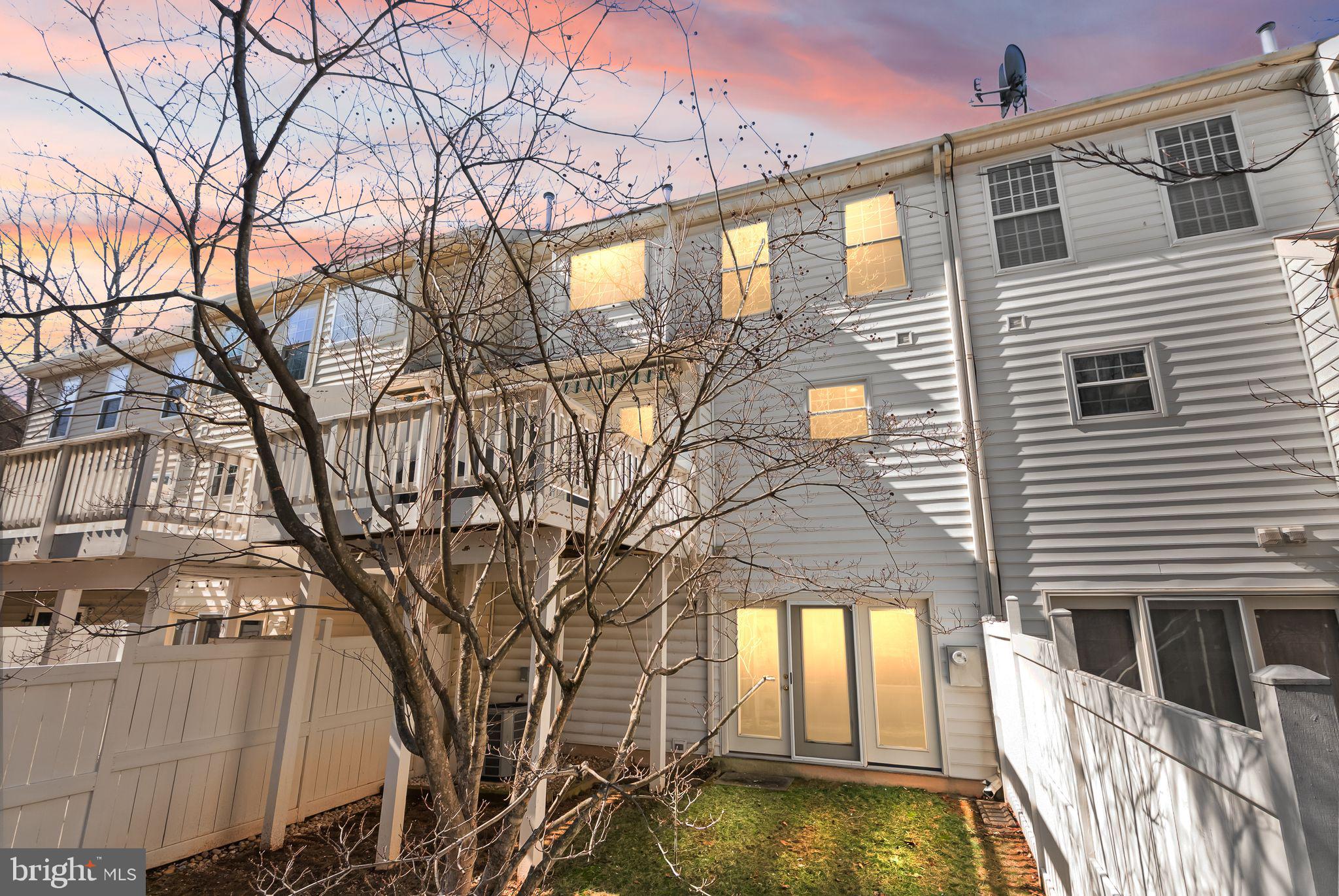 2709 BARONHURST DRIVE