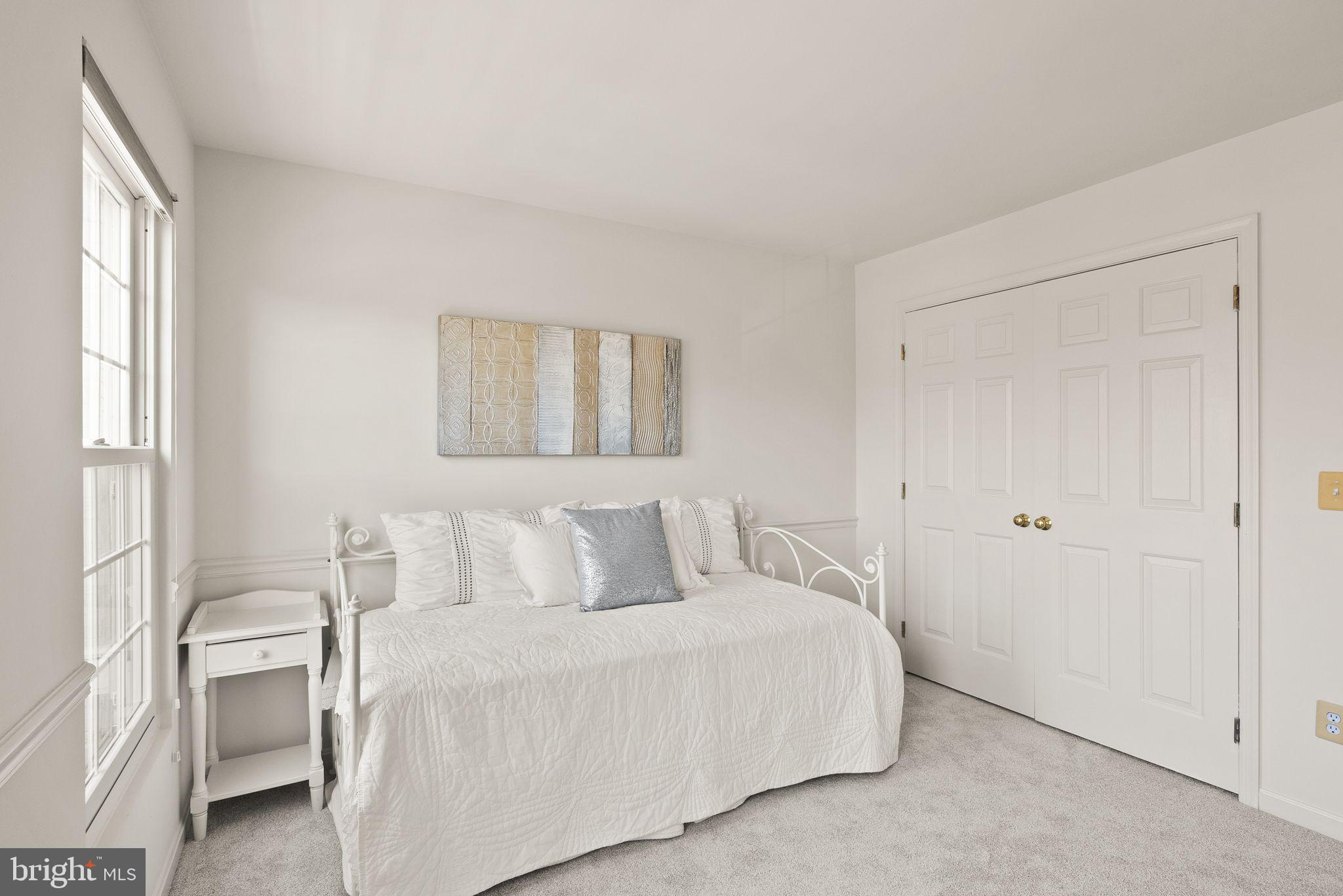 VIRGINIA CENTER - Residential