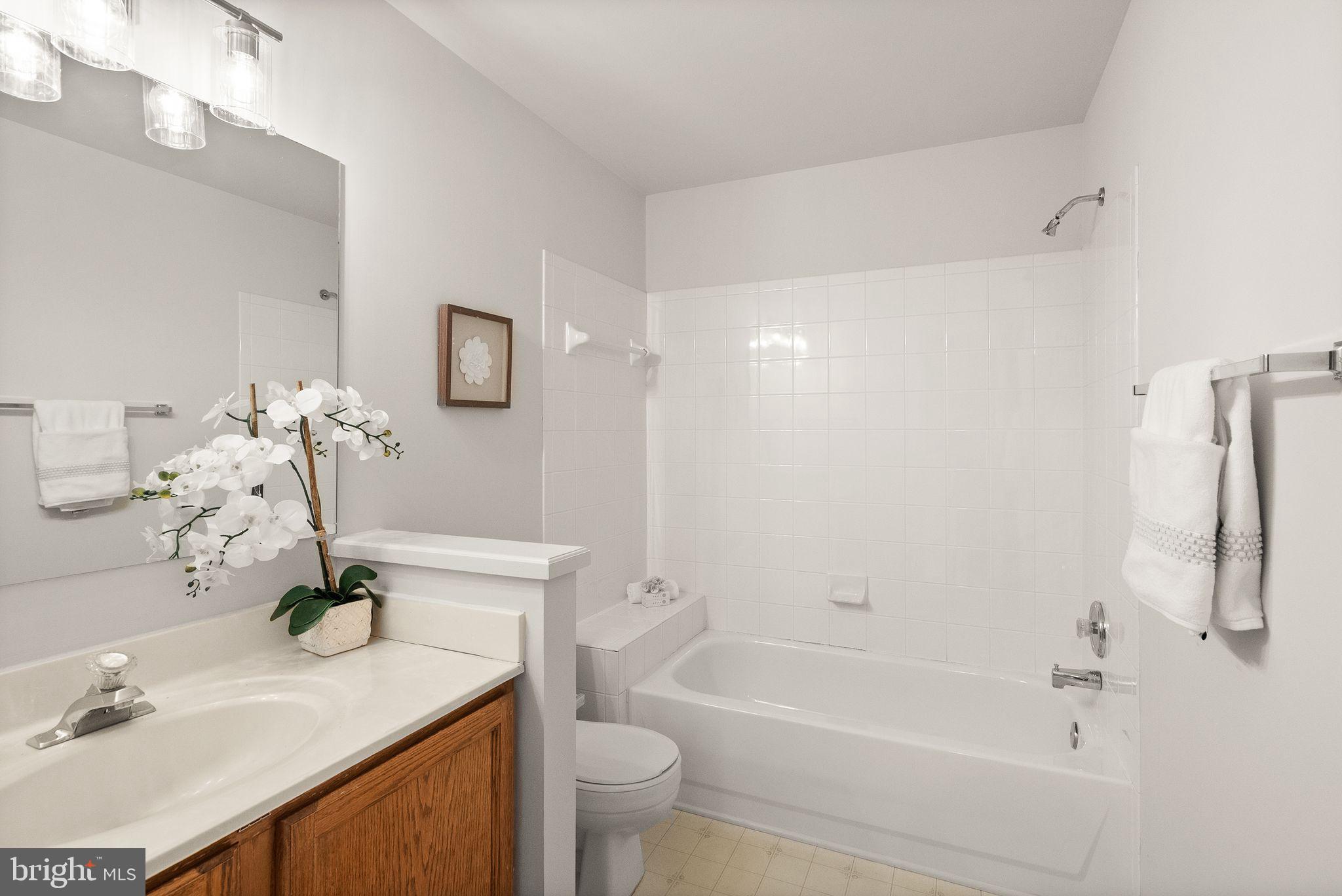 VIRGINIA CENTER - Residential