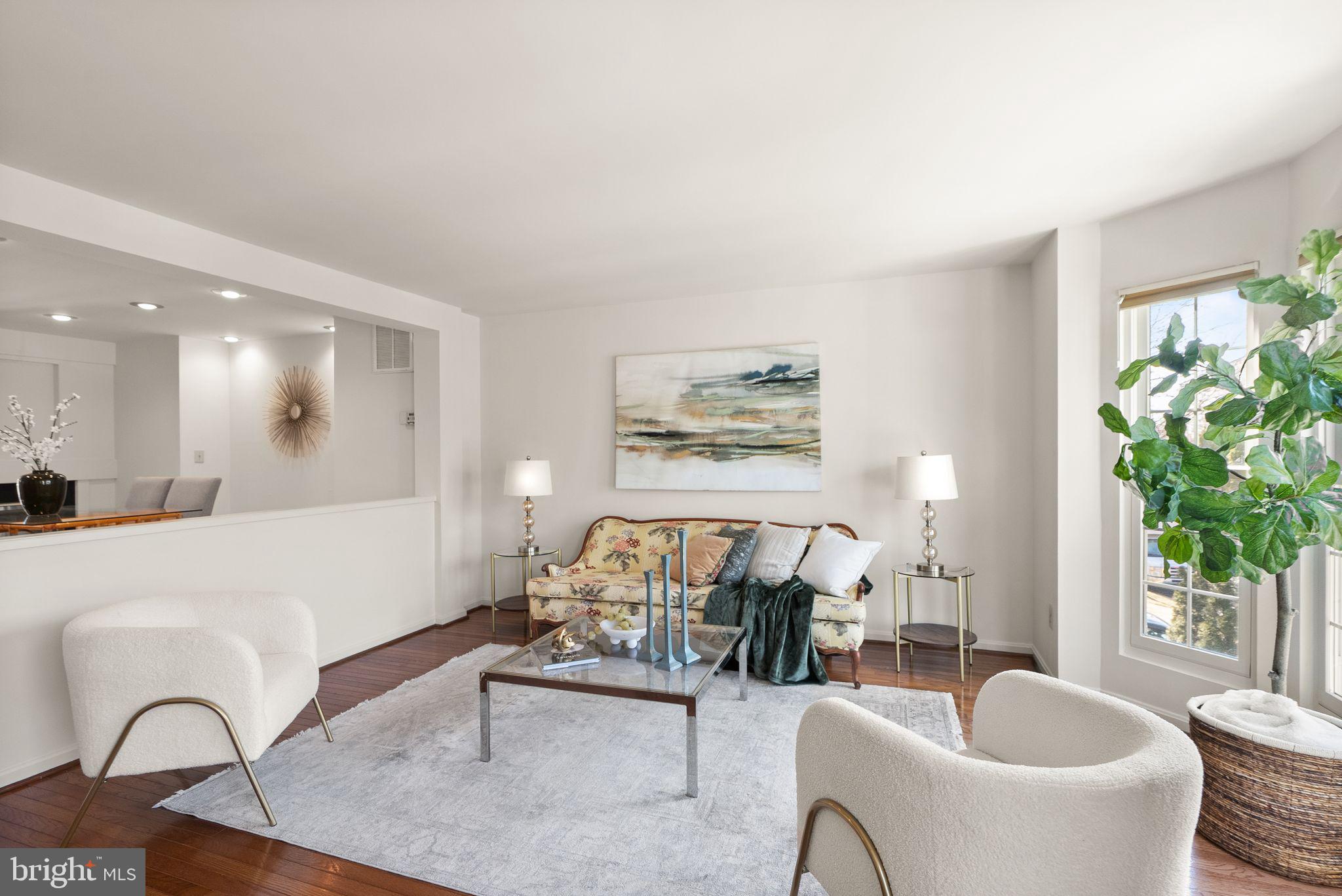 VIRGINIA CENTER - Residential