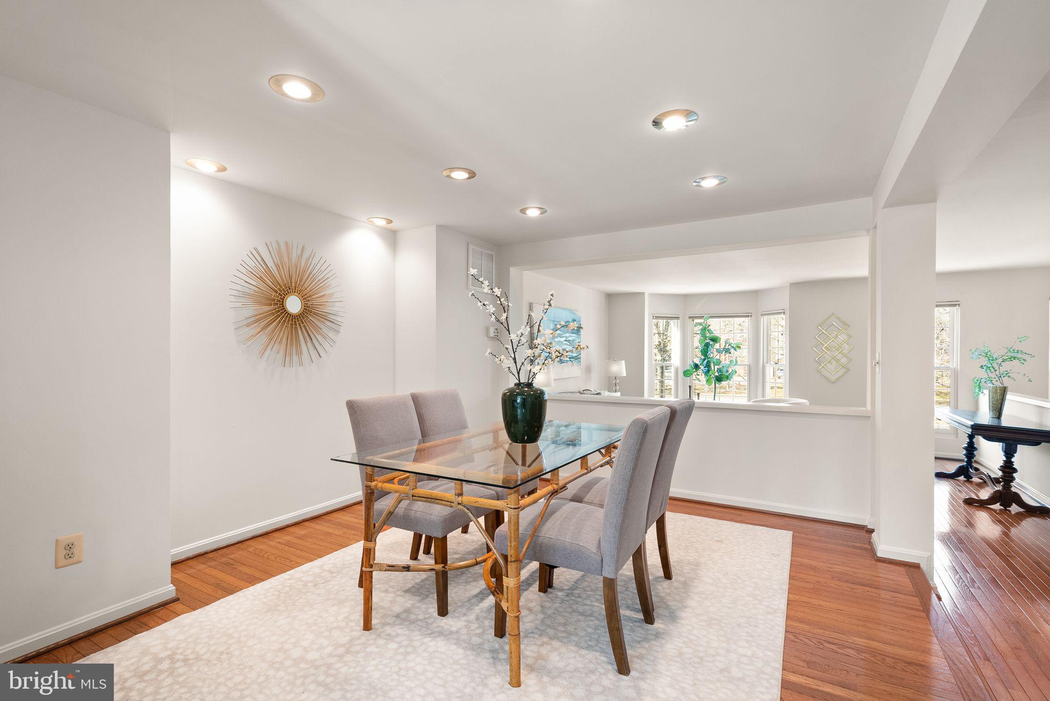 VIRGINIA CENTER - Residential