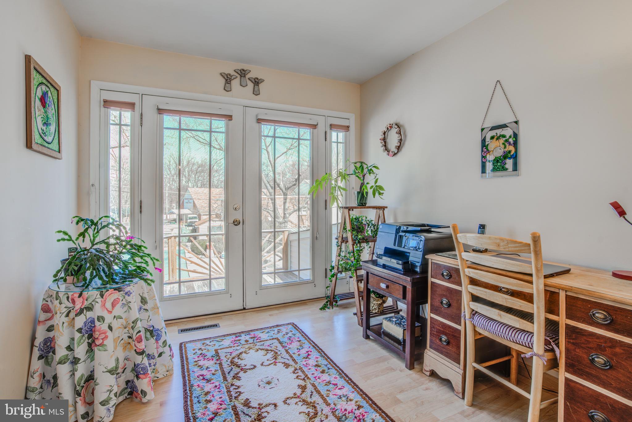 PARKVILLE - Residential