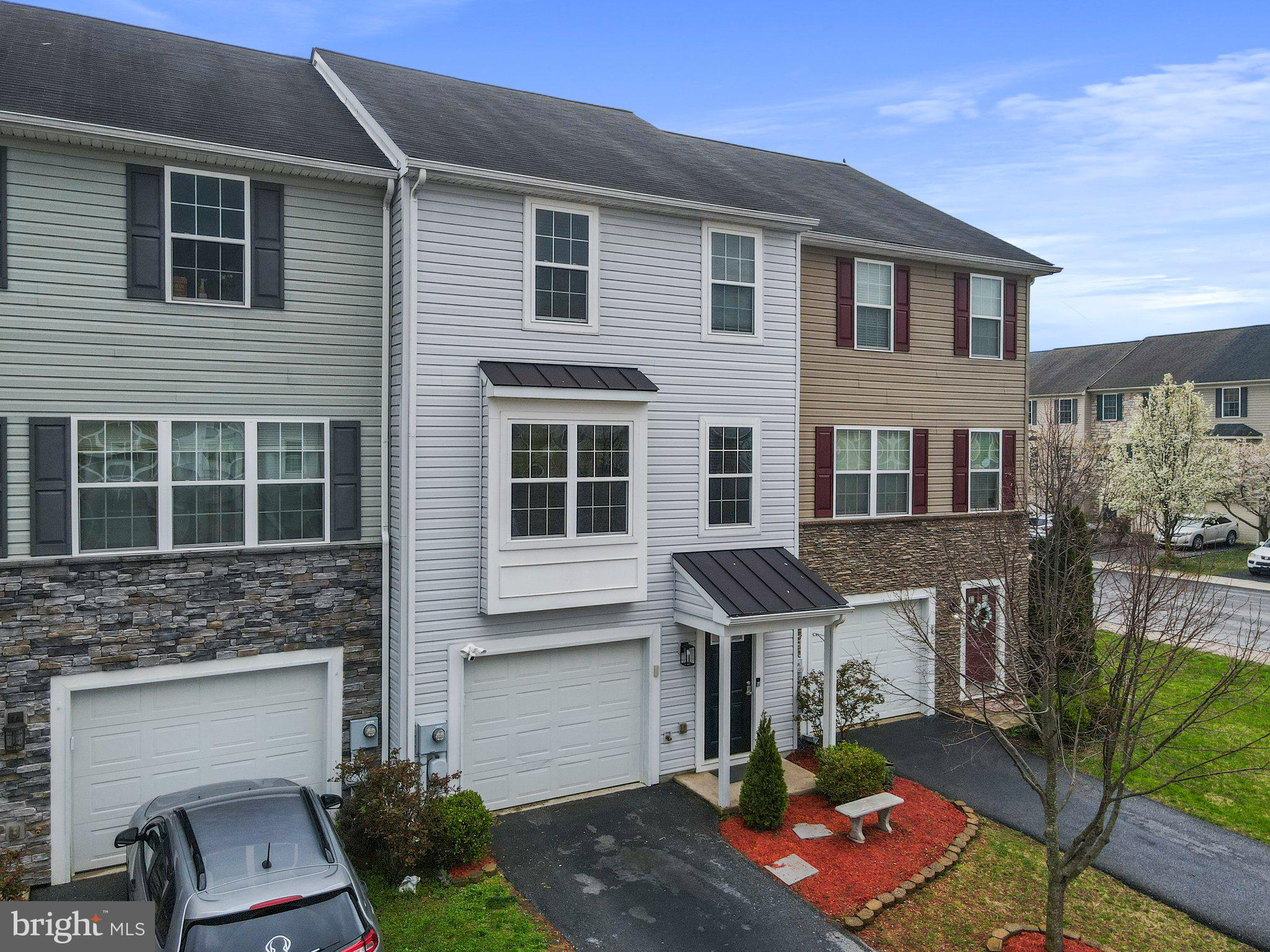 HAMMONDS MILL - Residential