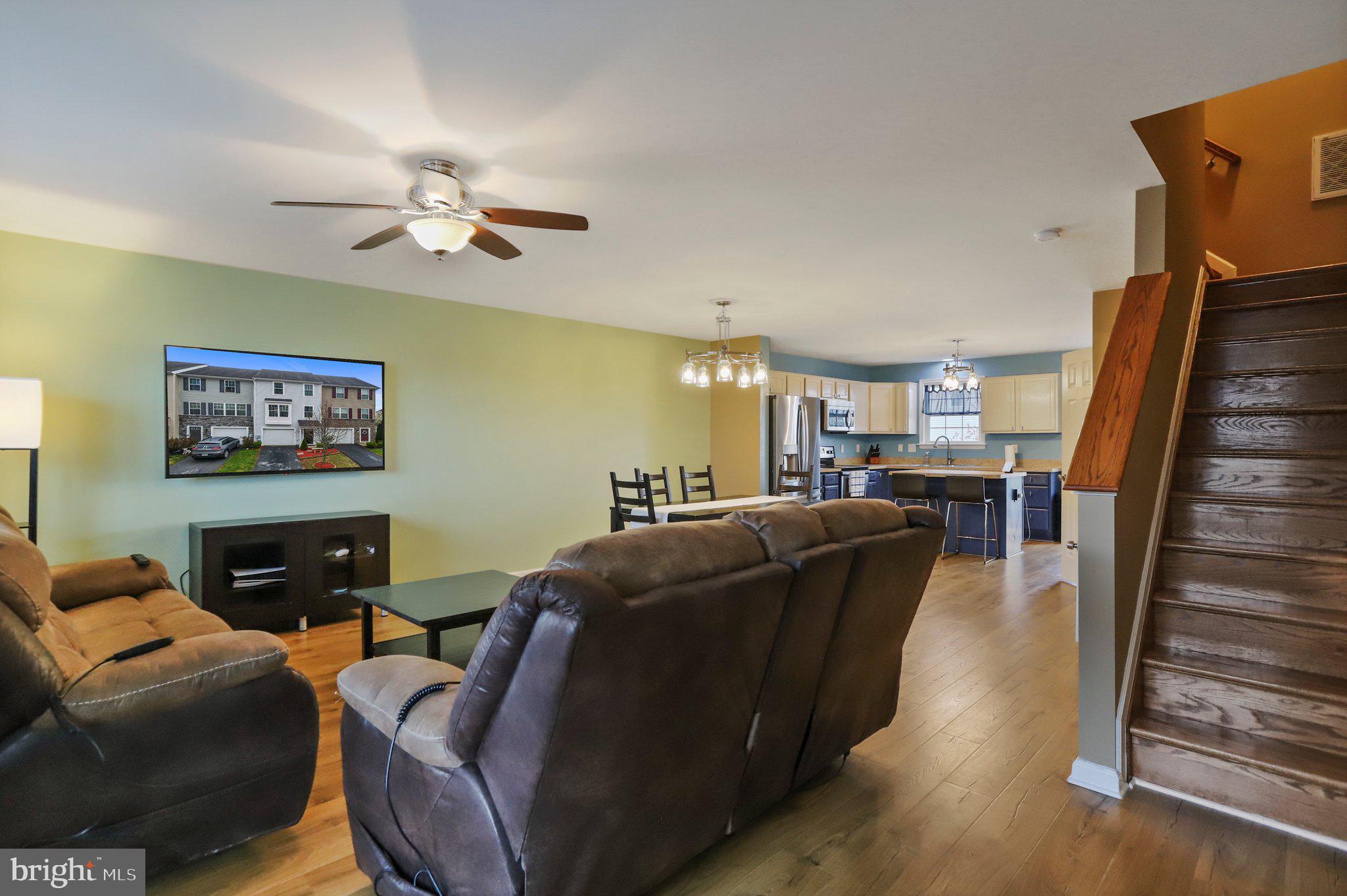 HAMMONDS MILL - Residential