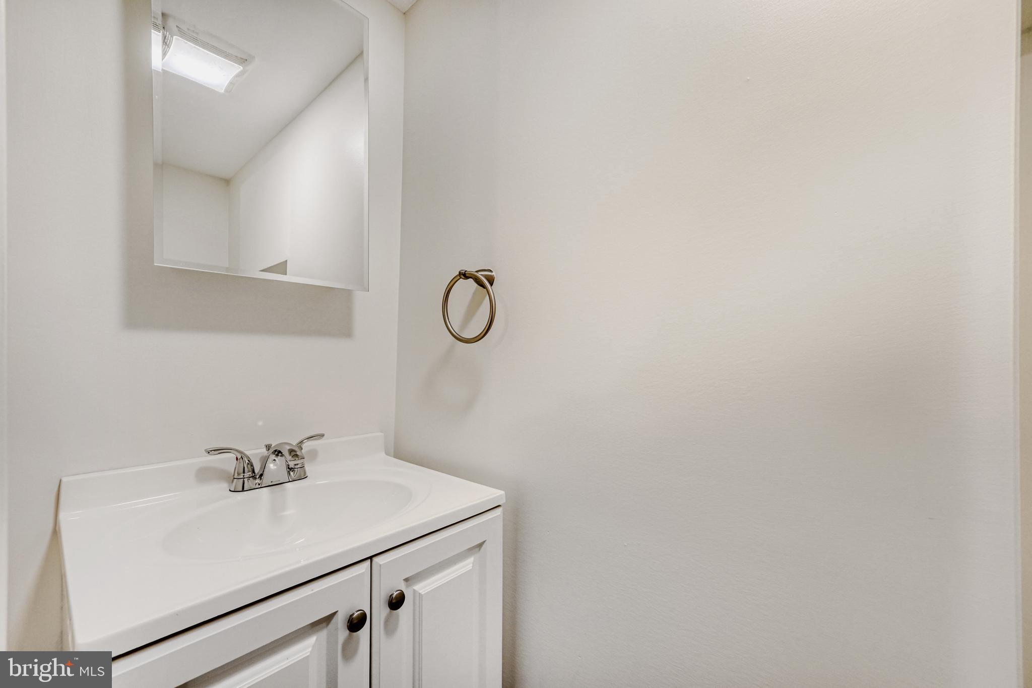 MIDDLESEX - Residential