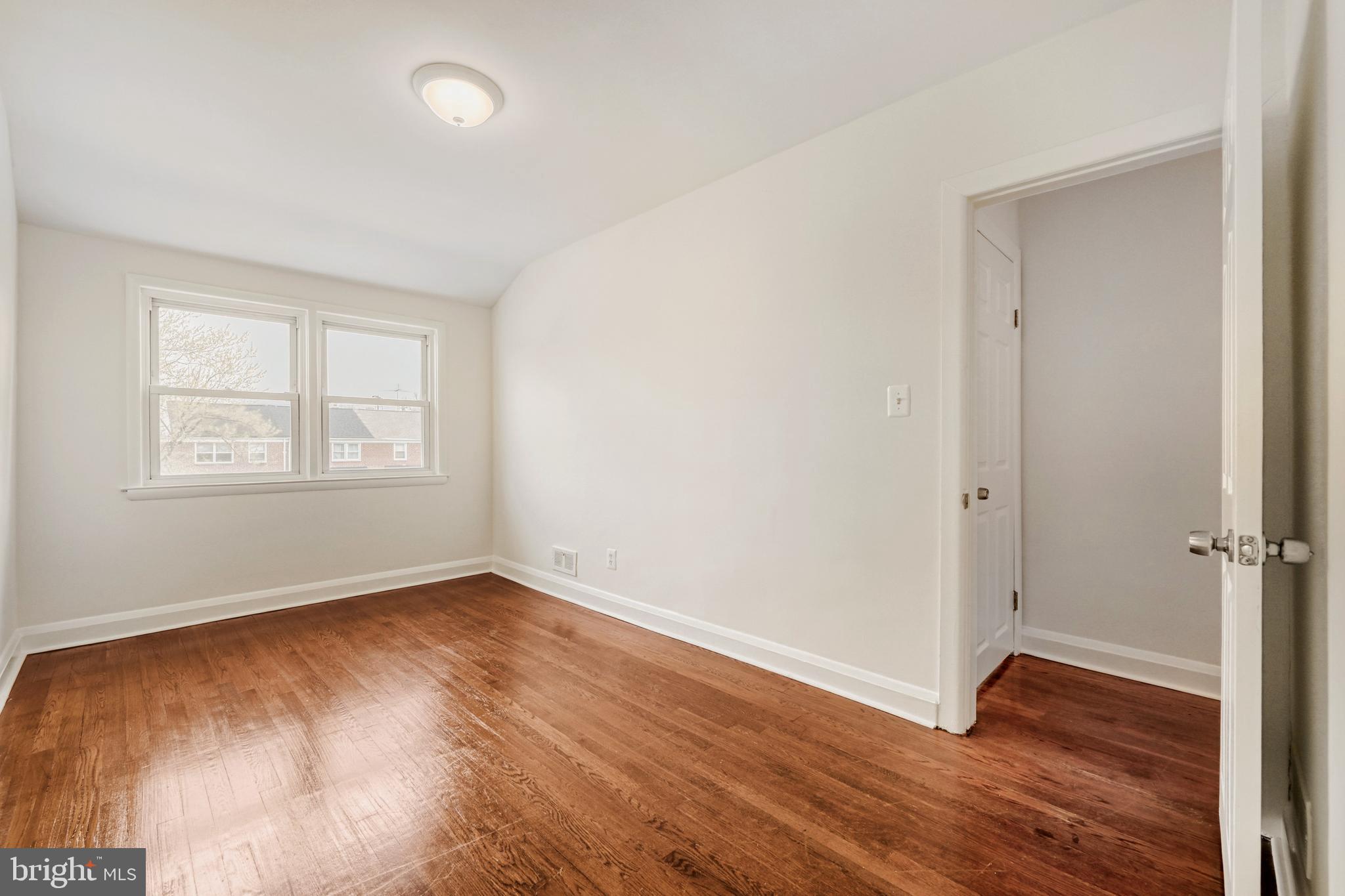 MIDDLESEX - Residential