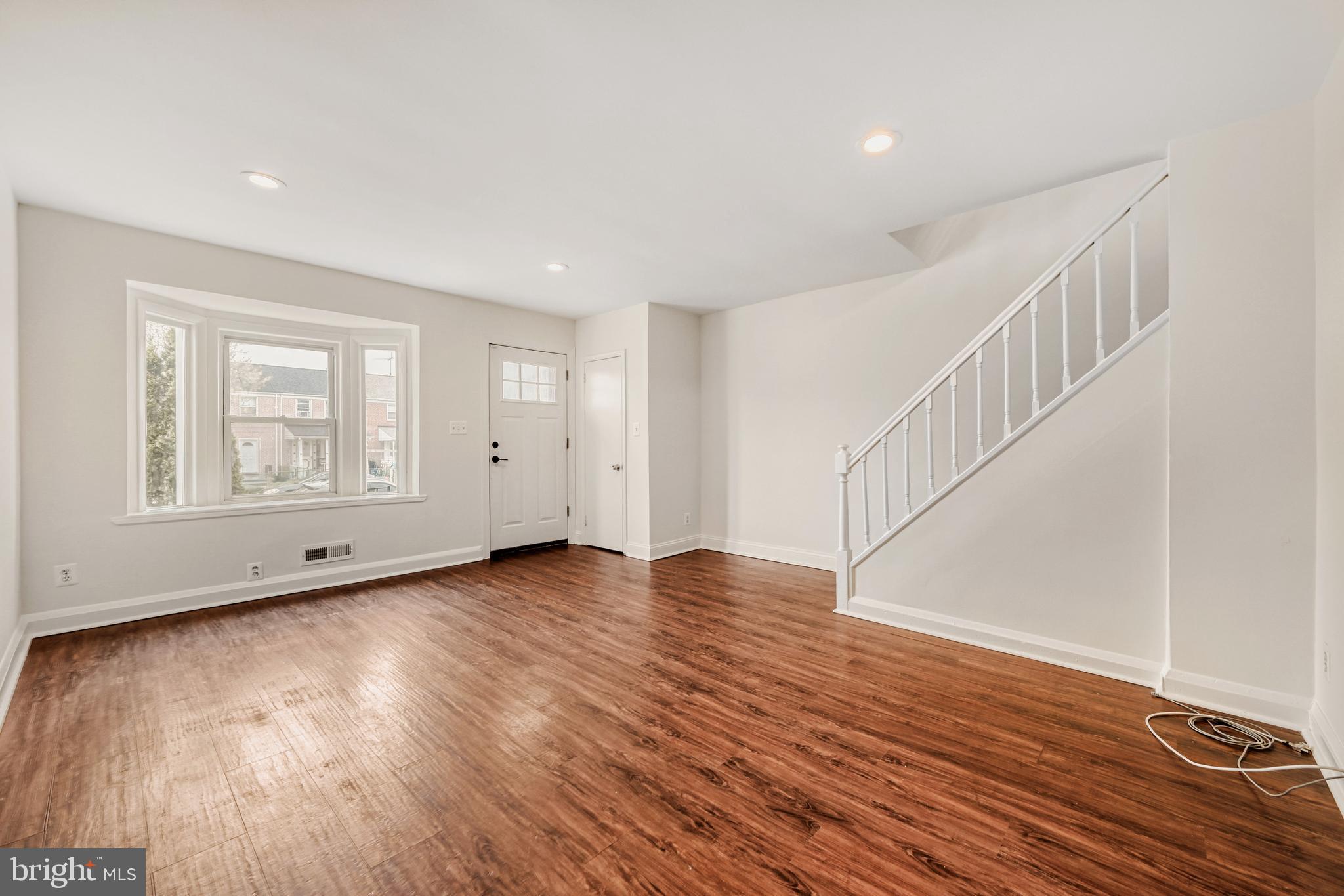 MIDDLESEX - Residential