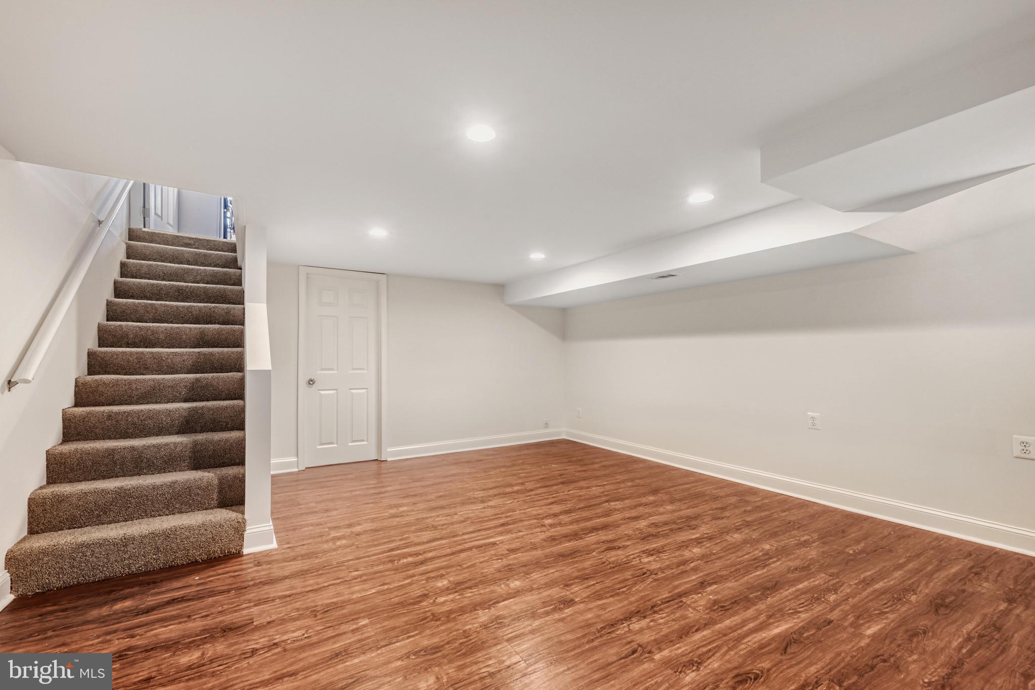 MIDDLESEX - Residential