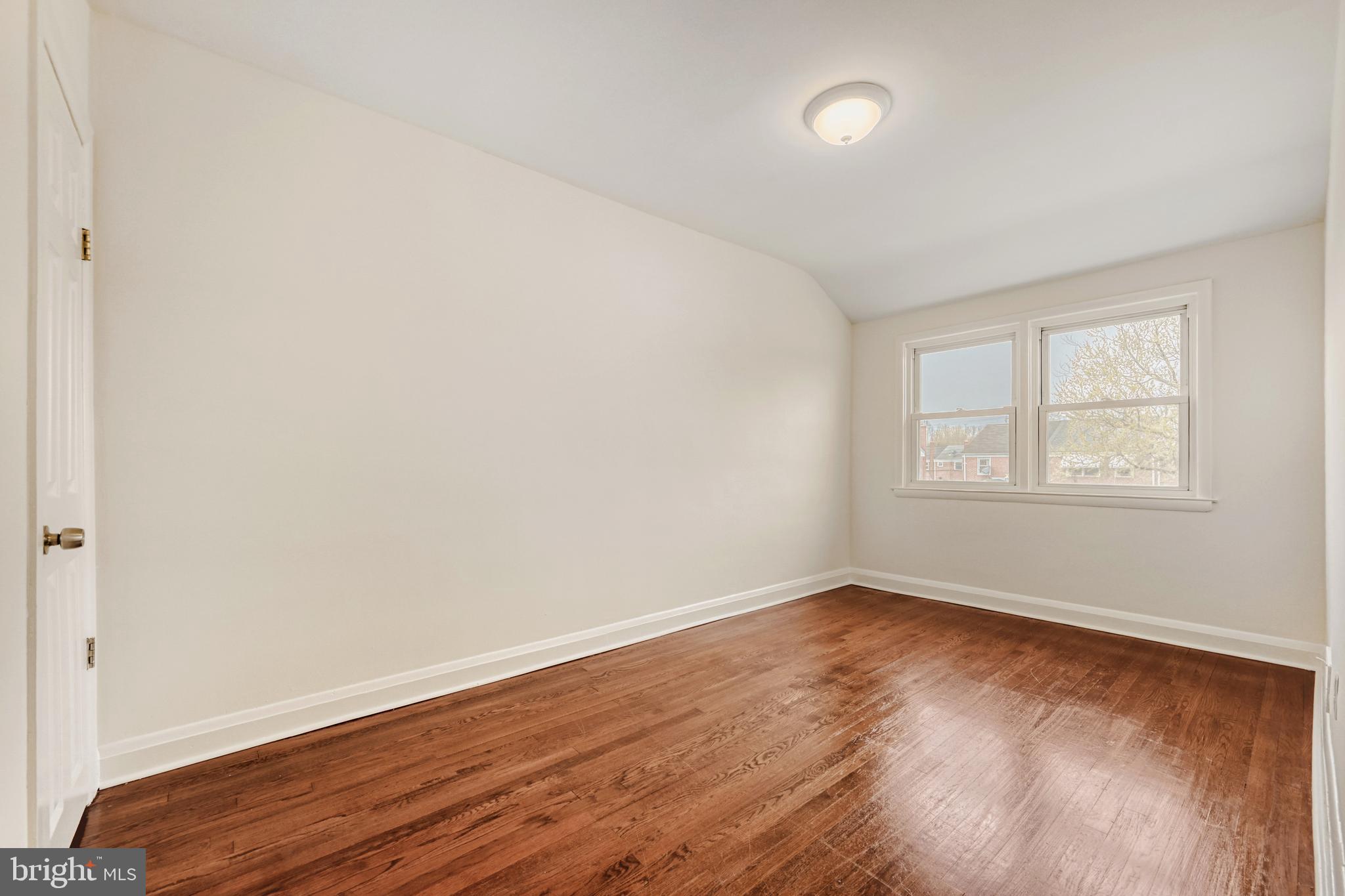 MIDDLESEX - Residential